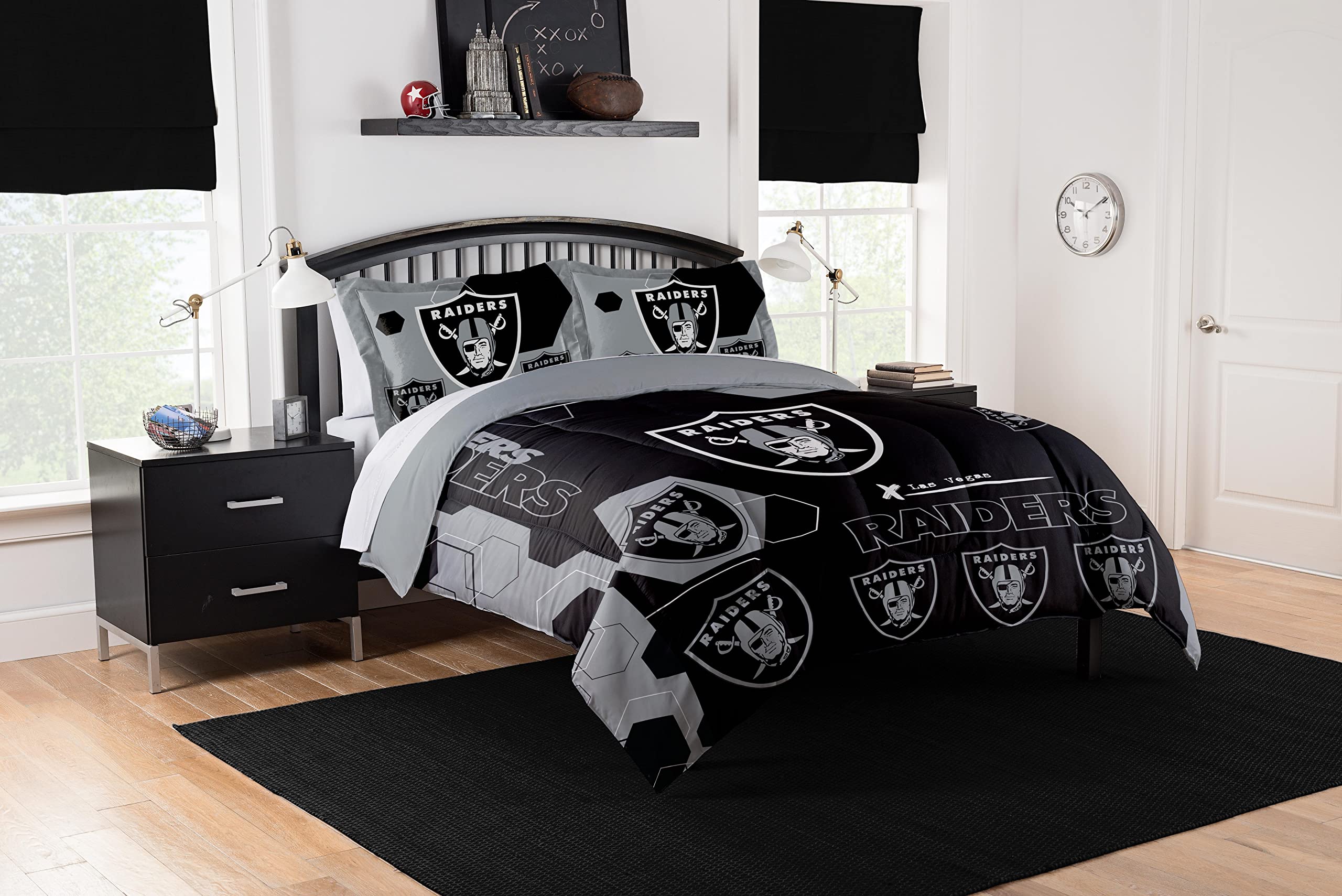 NFL Unisex Adult Comforter and Sham Set - Soft Bedding Set for Football Fans - Perfect for Game Nights, Dorm Rooms & Sports Themed Bedrooms