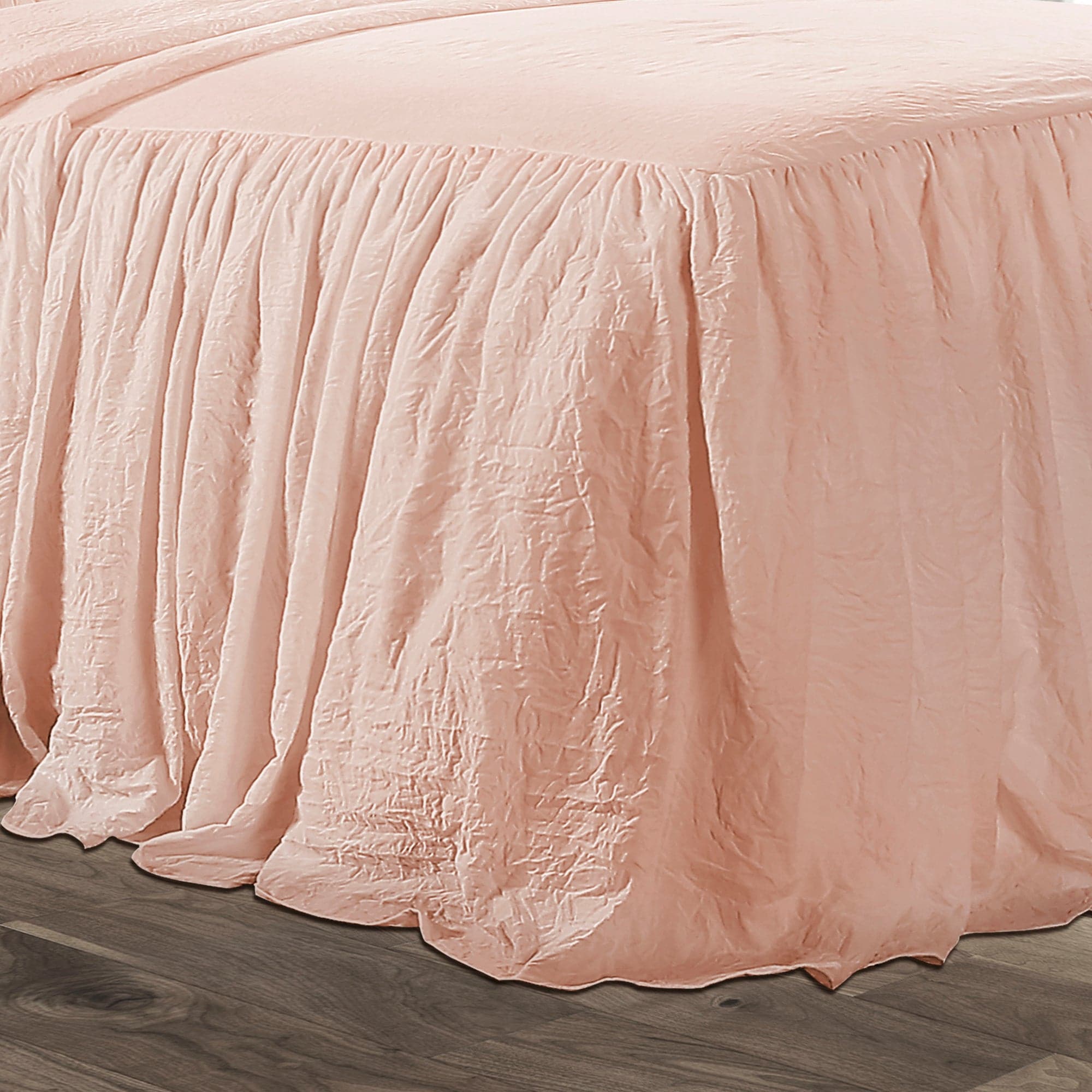 Elegant Ruffle Skirt Bedspread Set - Soft & Stylish Queen Size Bedding for Girls & Women - Perfect for Bedroom Decor, Guest Rooms & Cozy Home Styling