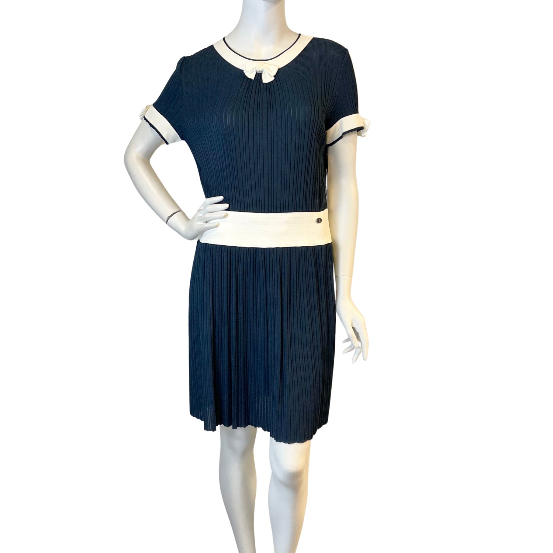 Chanel Women's Elegant Dress - Classic & Stylish Fashion for Parties, Weddings & Special Occasions