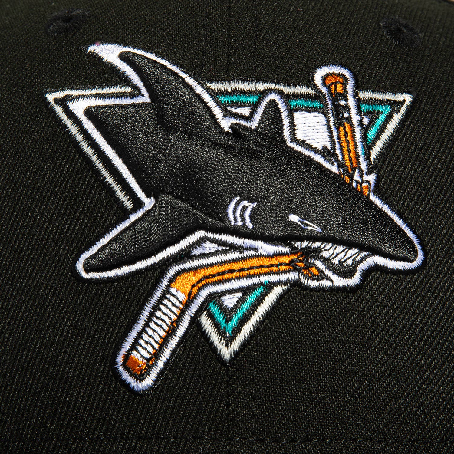 New Era 59Fifty San Jose Sharks Snapback Hat - Black NHL Hockey Cap for Men & Women - Perfect for Games, Fan Gear & Streetwear Fashion