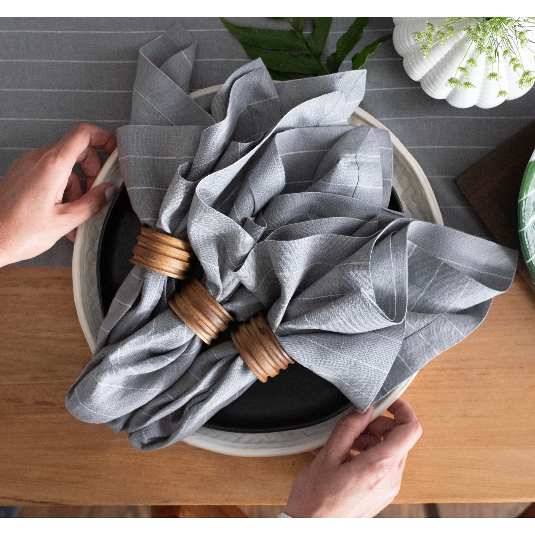Elegant Black & White Pinstripe Napkins - Premium Cotton Linen for Formal Dining, Weddings & Dinner Parties - Set of 12