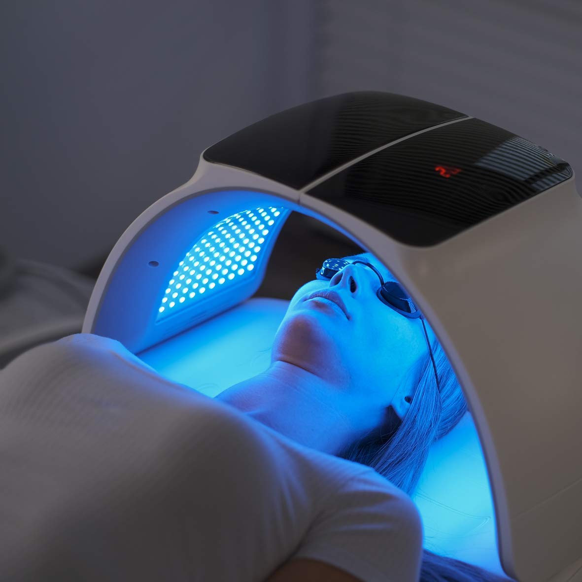Best LED Light Therapy Mask for Anti-Aging - Red & Blue Light Facial Treatment Improves Skin Tone, Texture & Firmness | At-Home Skincare Device for Wrinkles & Acne