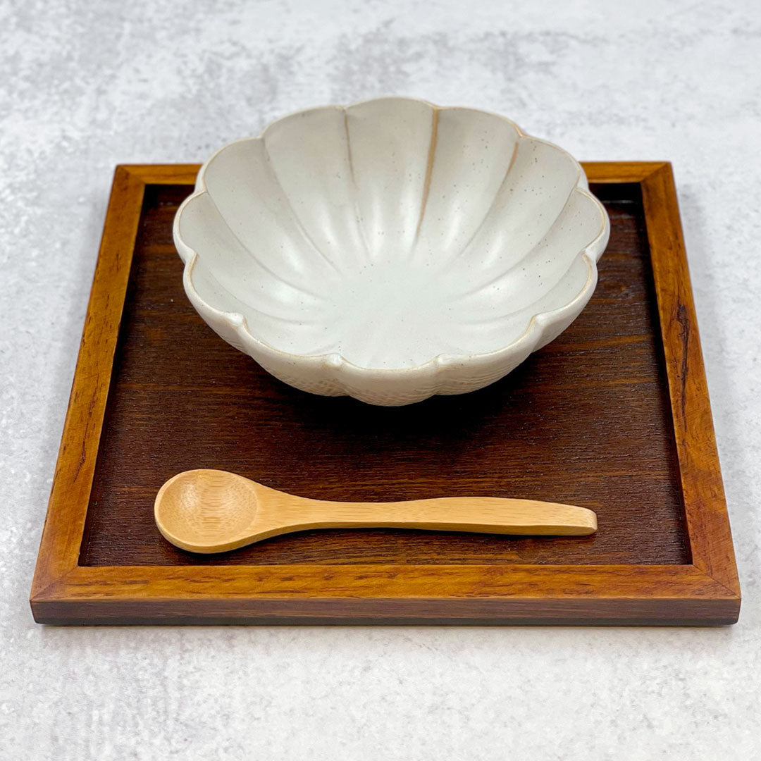 Kikka Daisy Kobiki Matte Ivory Kobachi Bowl - 10 oz Japanese Rice Bowl for Sushi, Soup & Noodles | 5.35