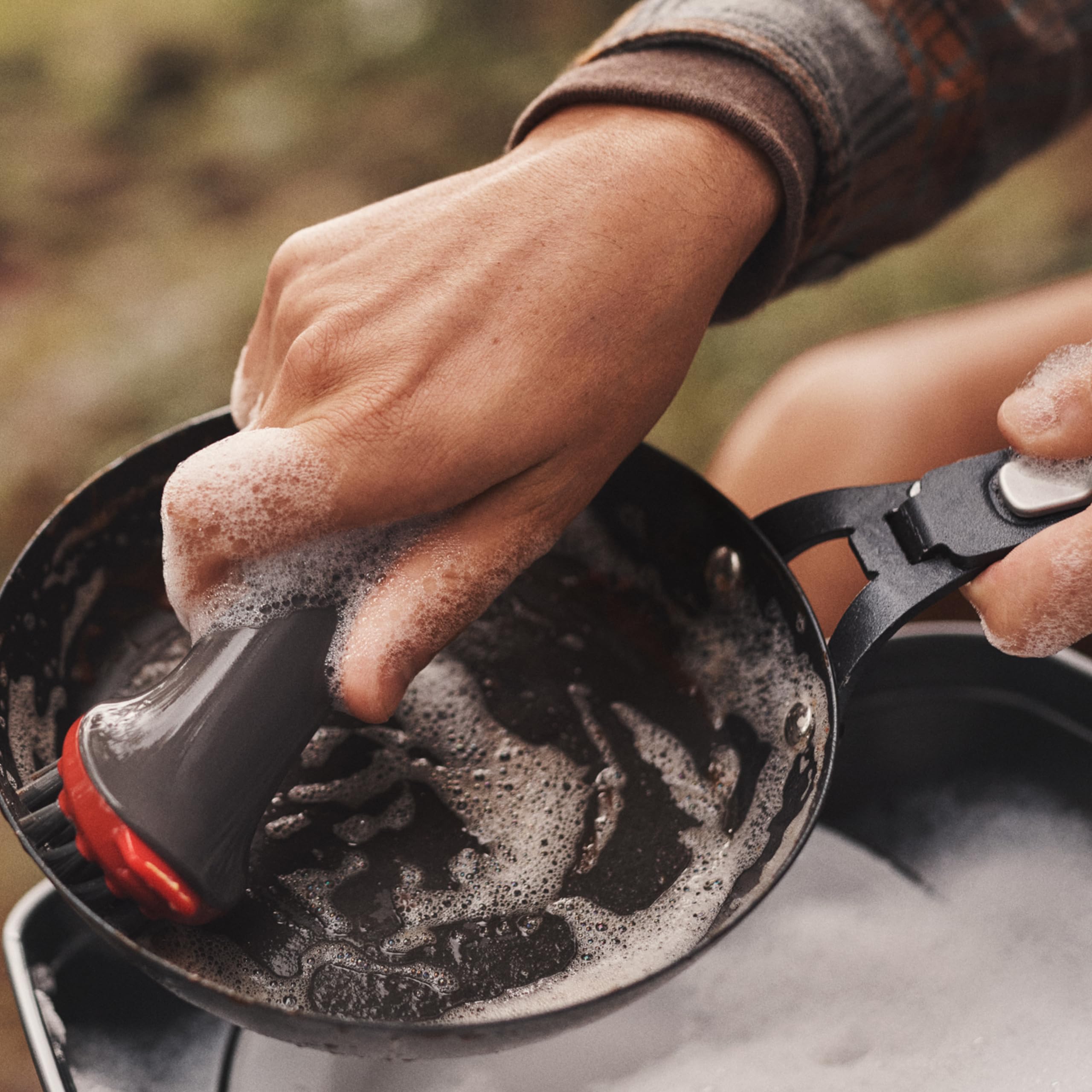 OXO Outdoor Heavy Duty Cast Iron Brush with Cover - Red/Grey - Perfect for Grill Cleaning, Camping Cookware & Outdoor Cooking Accessories