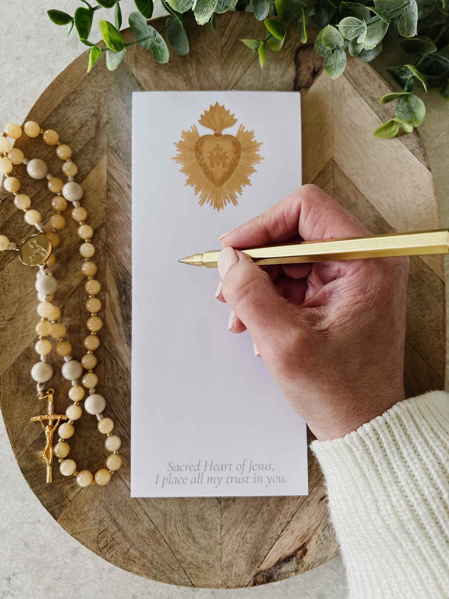 Sacred Heart Notepad - Religious Journal, Prayer Notebook, Catholic Writing Pad for Bible Study, Church Notes & Spiritual Reflection - Perfect for Worship, Devotion & Faith Journaling