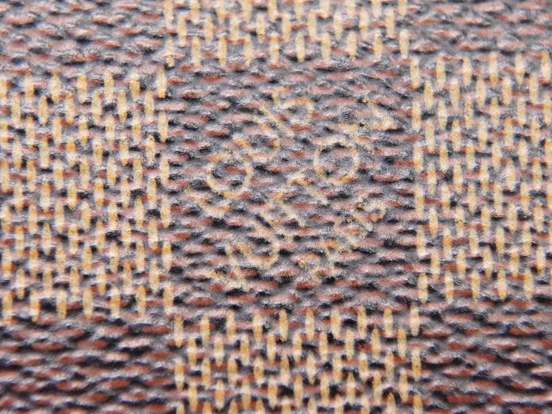Authentic Pre-Owned Louis Vuitton Damier Cosmetic Pouch Case 210471 | Vintage Designer Makeup Bag for Travel & Everyday Luxury