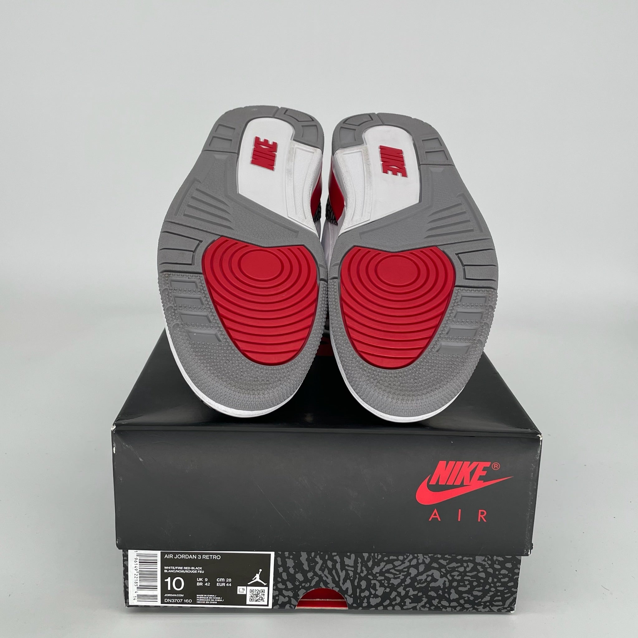AIR JORDAN 3 Retro Fire Red Men's Basketball Shoes Size 10 DN3707-160 - Perfect for Streetwear, Sneaker Collection & Casual Wear