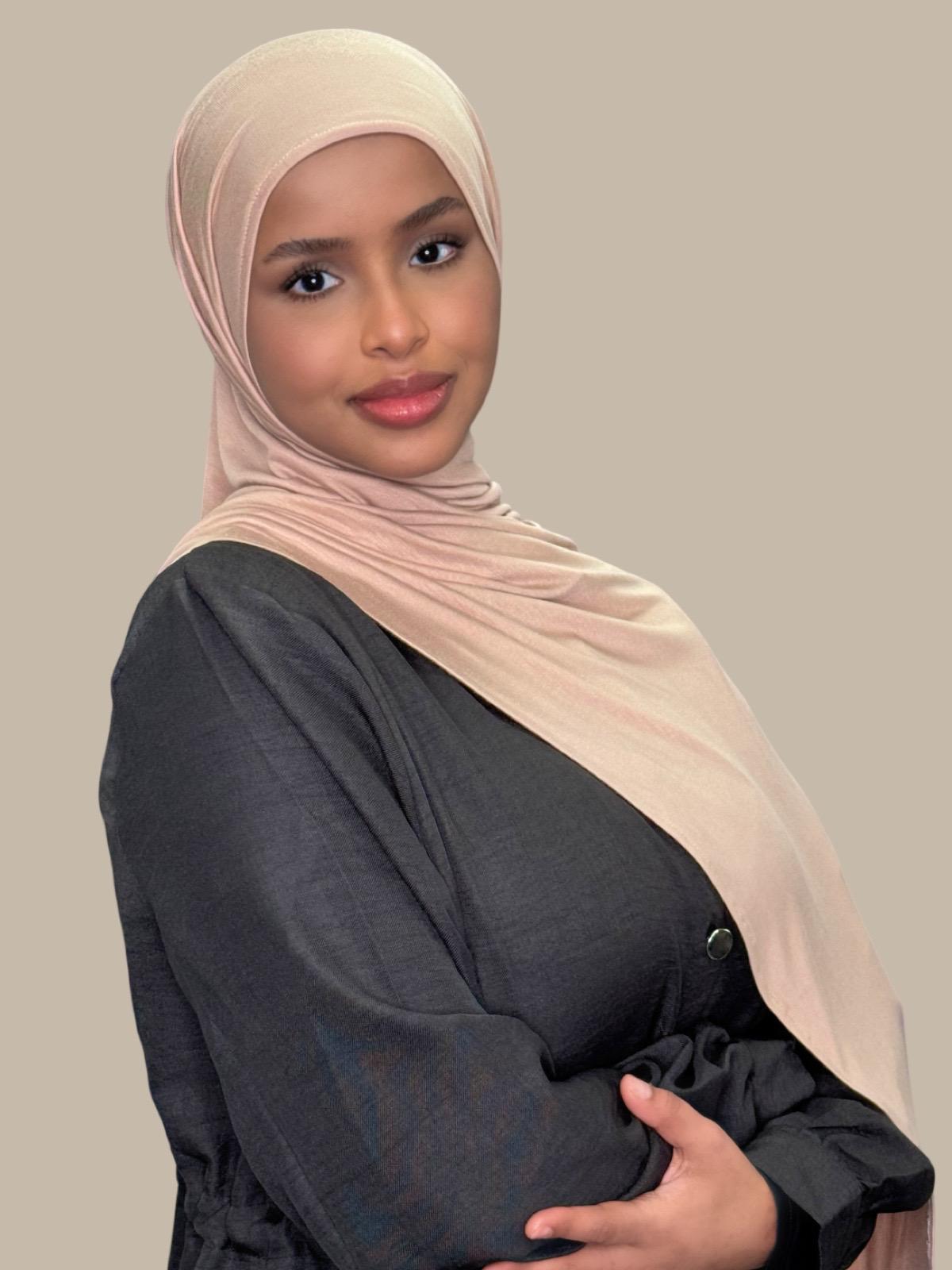 Pre-Sewn Jersey Hijab in Warm Taupe - Soft & Comfortable Muslim Headscarf for Women - Perfect for Daily Wear, Prayer, and Modest Fashion