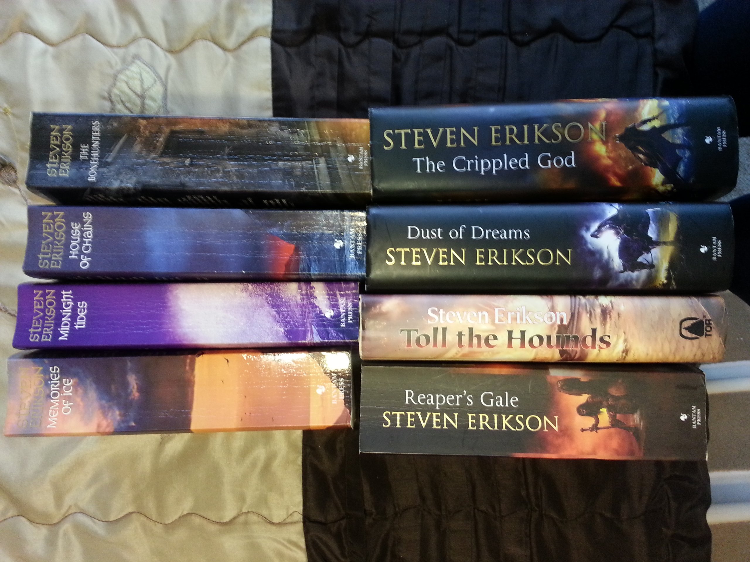 Memories of Ice (The Malazan Book of the Fallen, Book 3) - Epic Fantasy Novel by Steven Erikson - Perfect for Fantasy Book Lovers & Adventure Readers