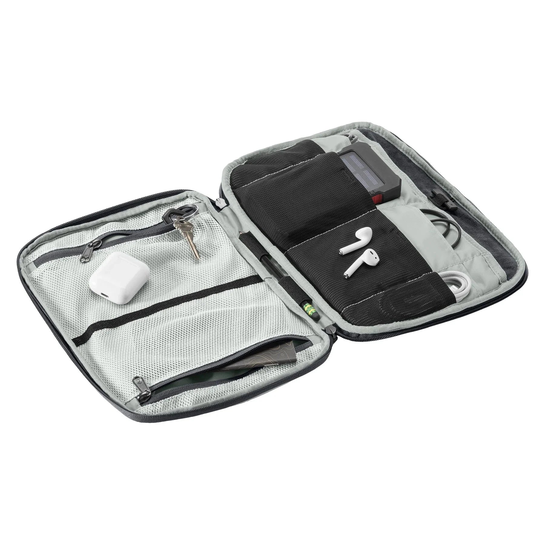 Eagle Creek Pack It E Tools Organizer Pro - Waterproof Travel Tech Organizer for Laptops, Tablets & Cables | Perfect for Business Trips, Commuting & Digital Nomad Lifestyle