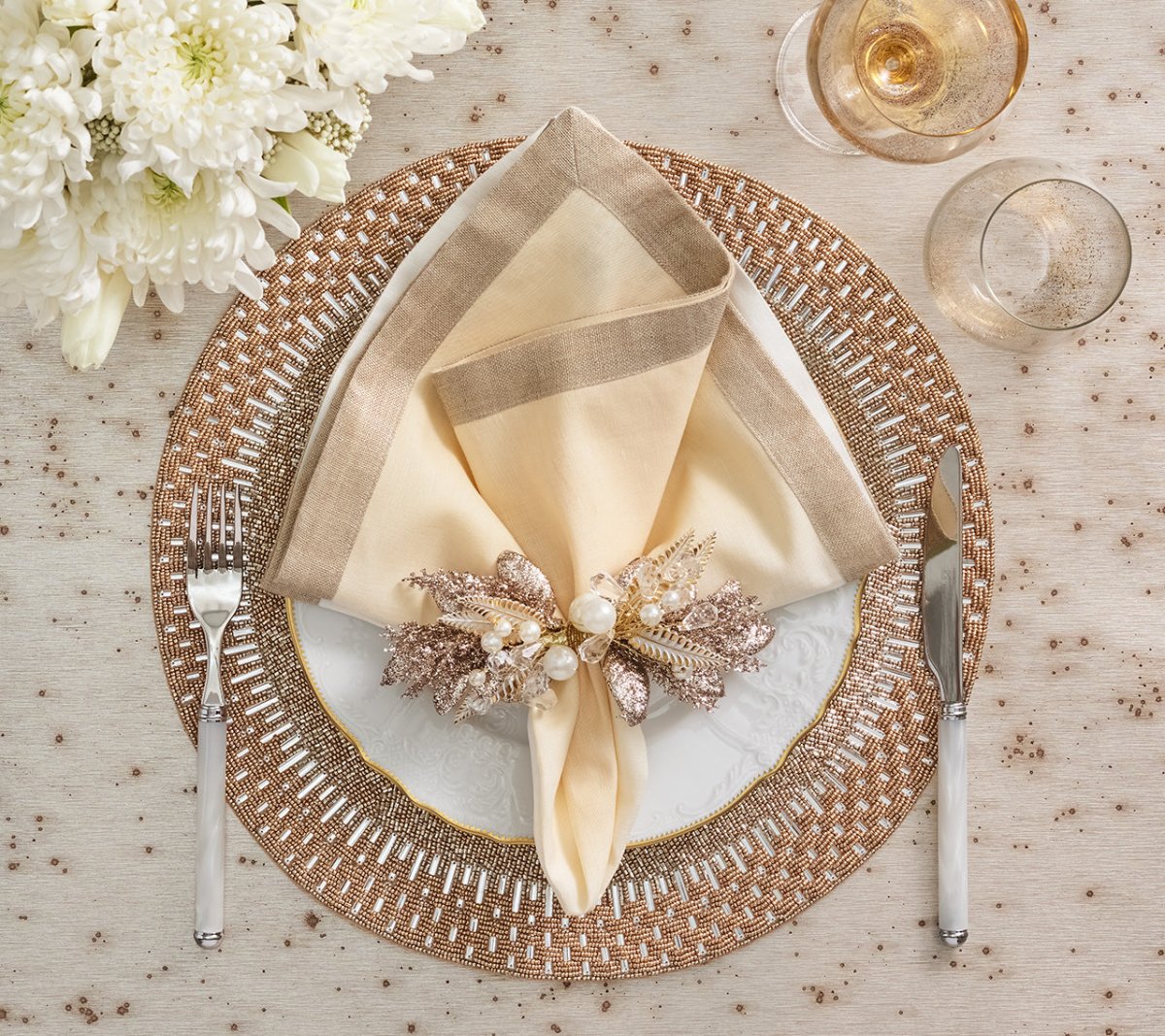 Premium Palisade Placemats Set of 2 - Waterproof & Heat-Resistant Table Mats for Dining, Kitchen, and Outdoor Use - Elegant Home Decor for Everyday Meals and Entertaining