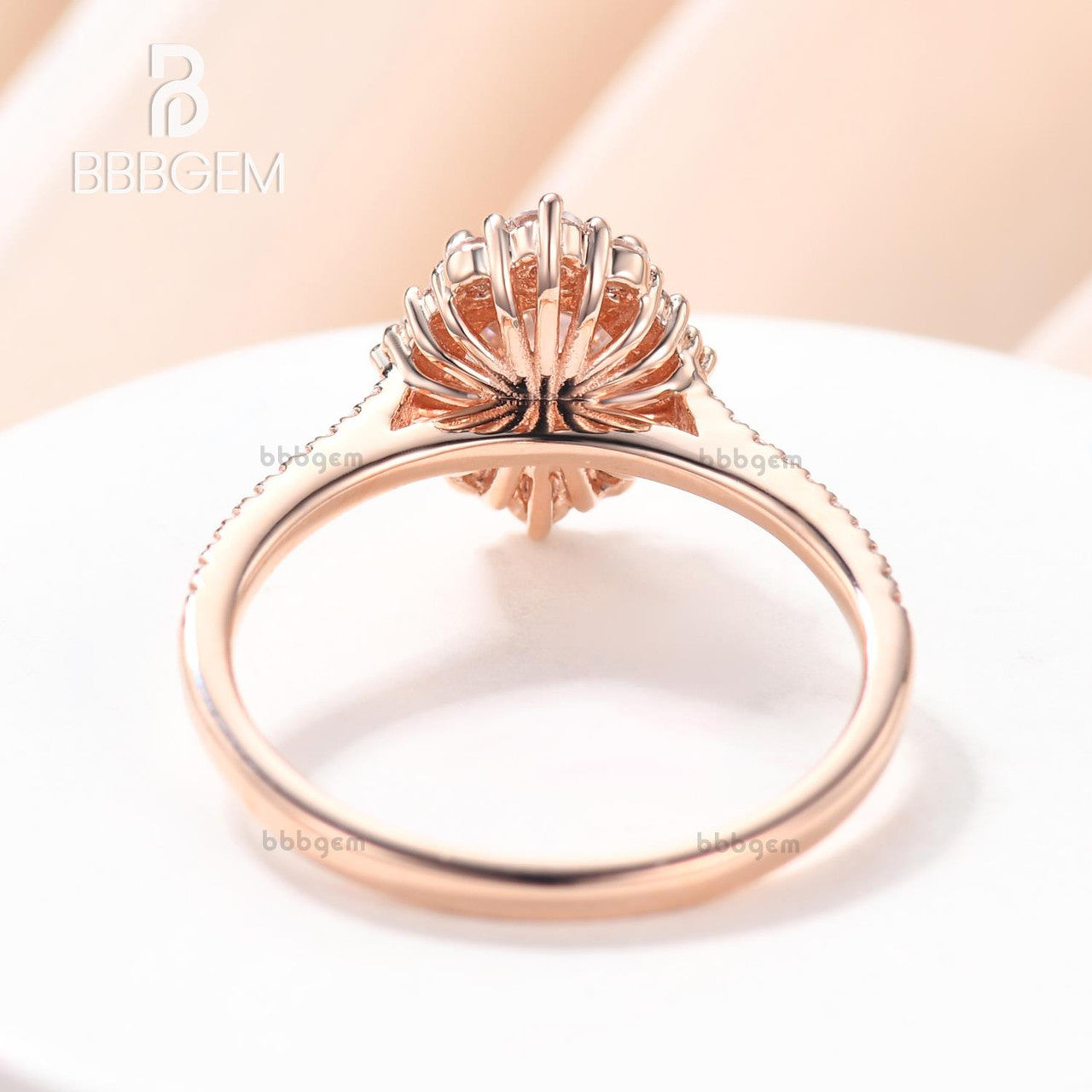 1CT Vintage Round Cut Moissanite Engagement Ring - Rose Gold Halo Ring for Women | Perfect for Proposals, Weddings & Anniversary Gifts