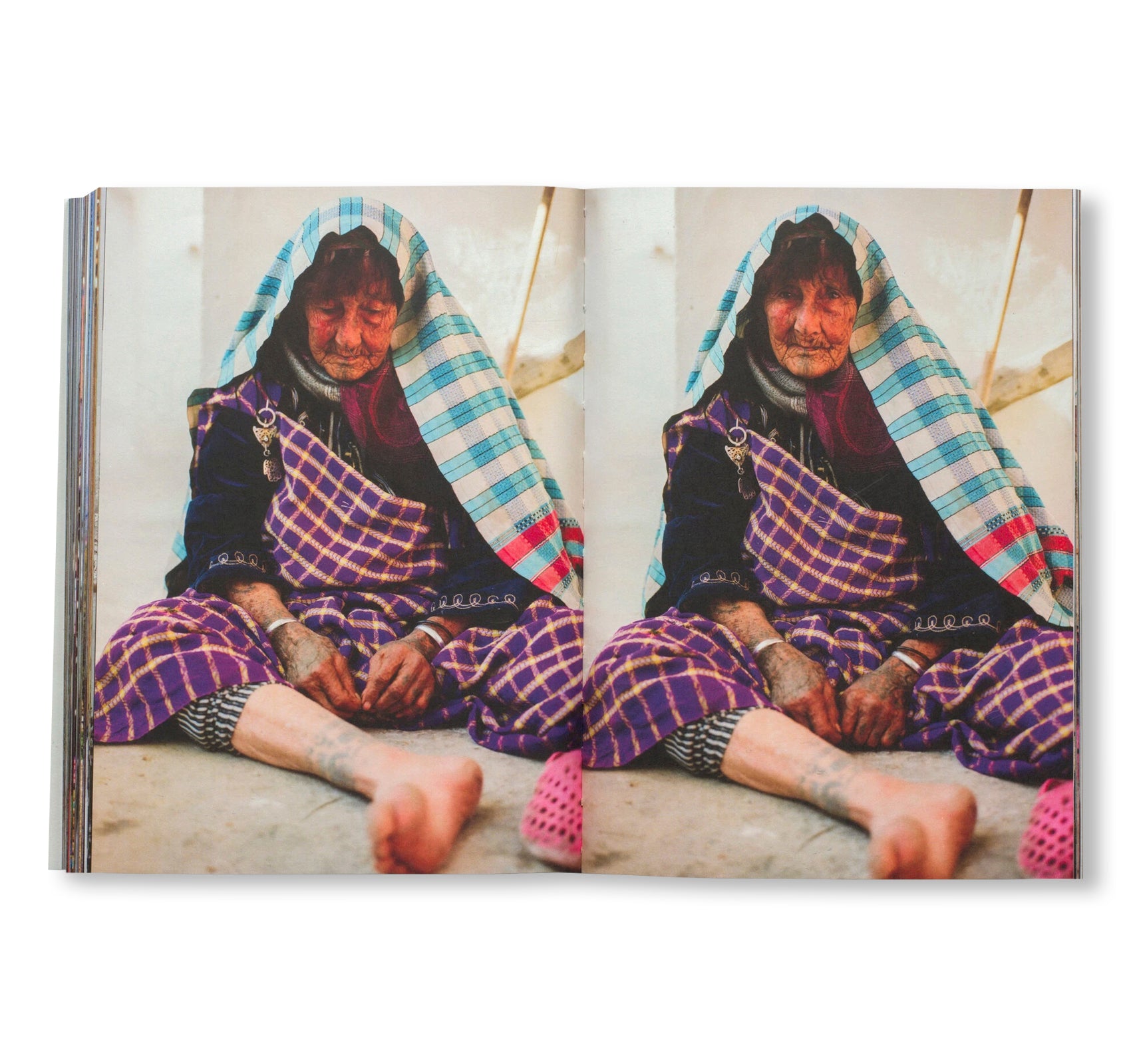 AISHA by Yumna Al Arashi [SECOND EDITION] - Fashion Photography Book for Art Lovers & Collectors - Perfect for Home Decor, Coffee Table Display & Gift Giving