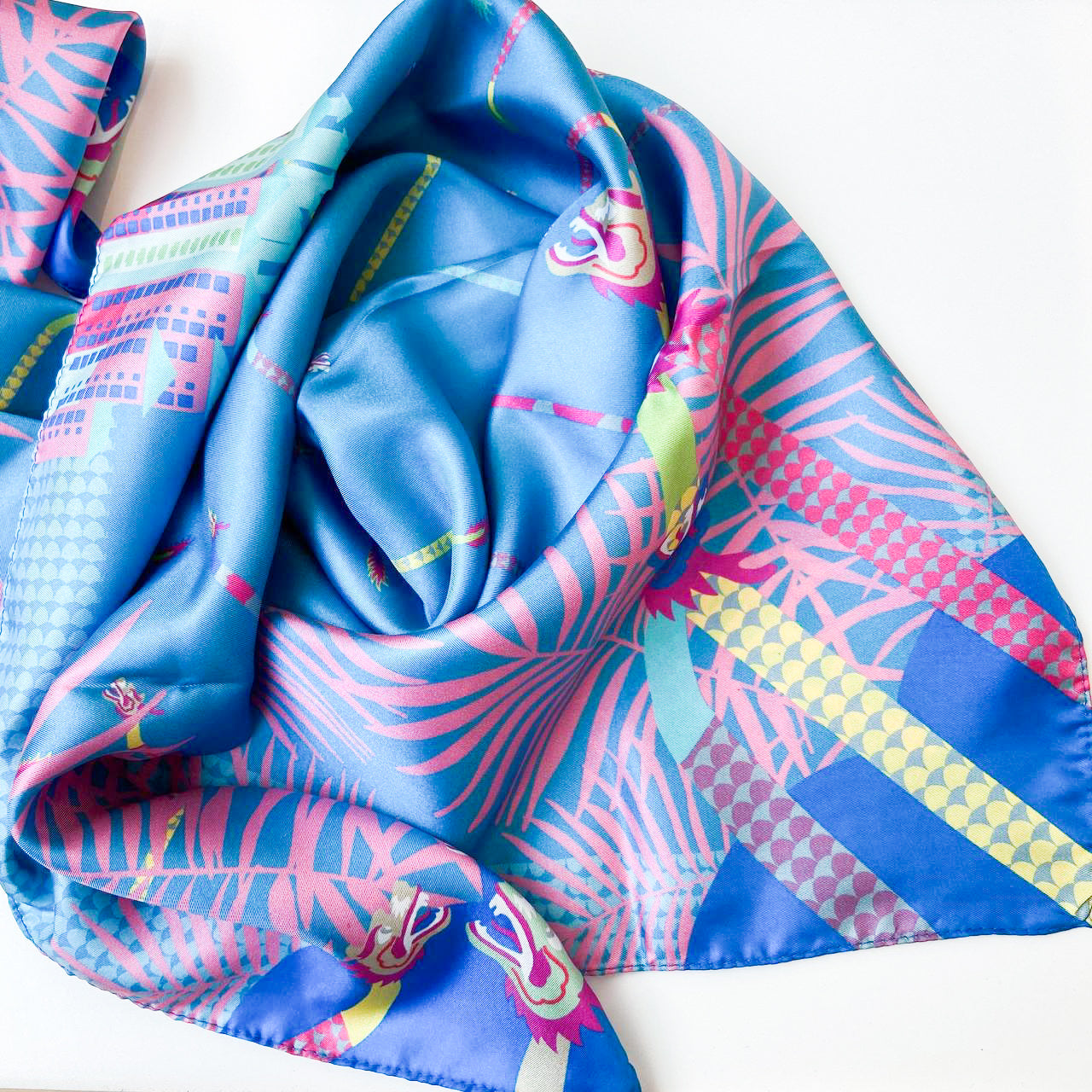 Exquisite Singapore Water Silk Scarf with Dragon Design - Elegant Fashion Accessory for Women, Perfect for Parties, Weddings & Special Occasions