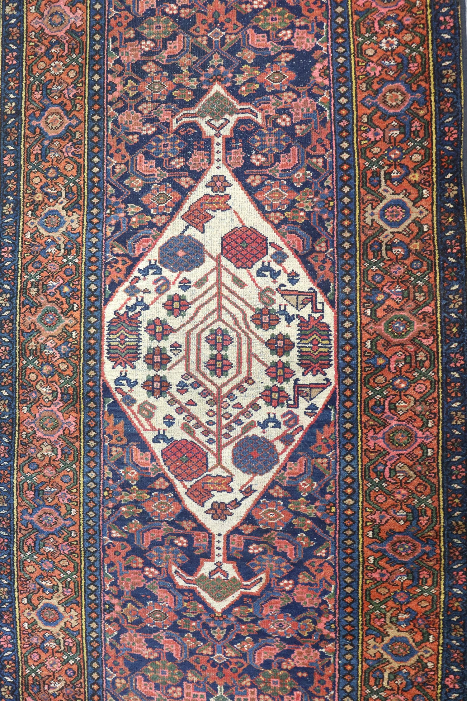 Authentic Antique Bibikabad Handwoven Tribal Rug - J67183 - Perfect for Boho Home Decor, Living Room & Bedroom Accent