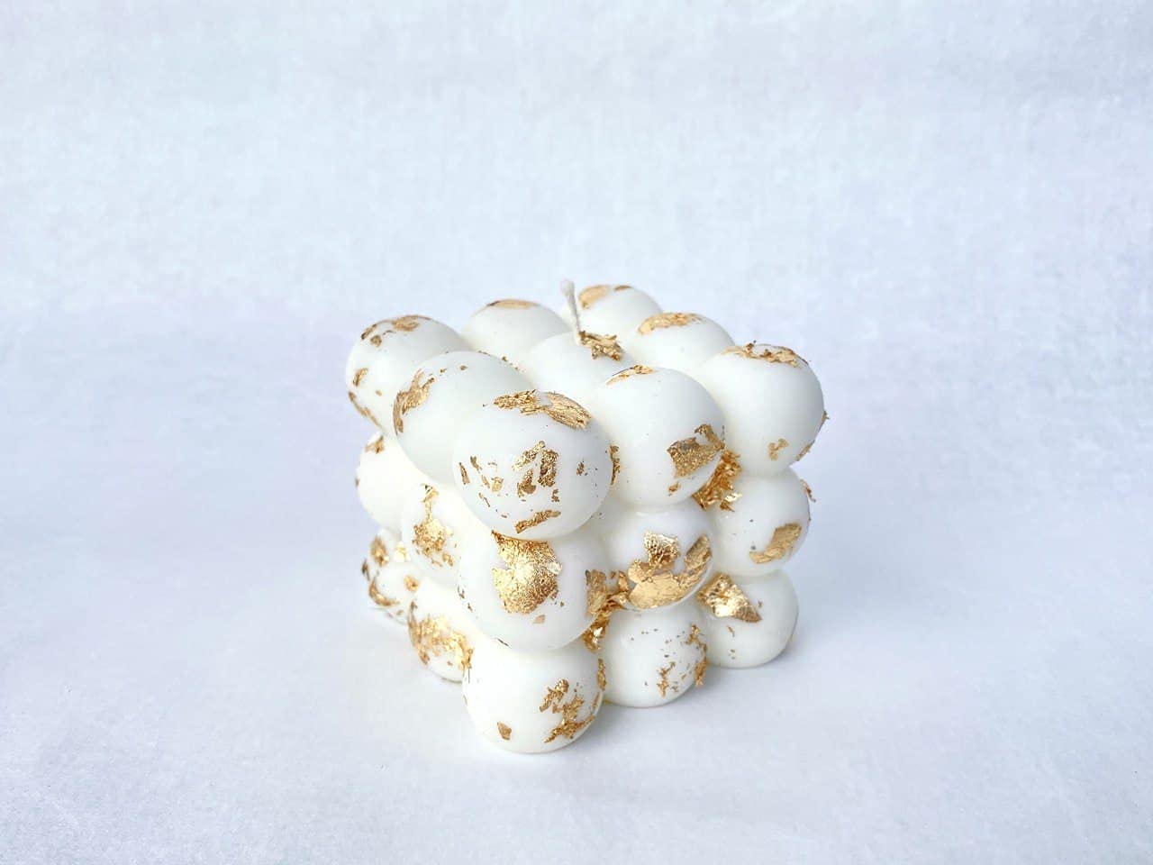 Handmade Soy Candle with Gold Flakes - Coconut Scented Black Bubble Cube Candle for Home Decor, Relaxation & Gift Giving