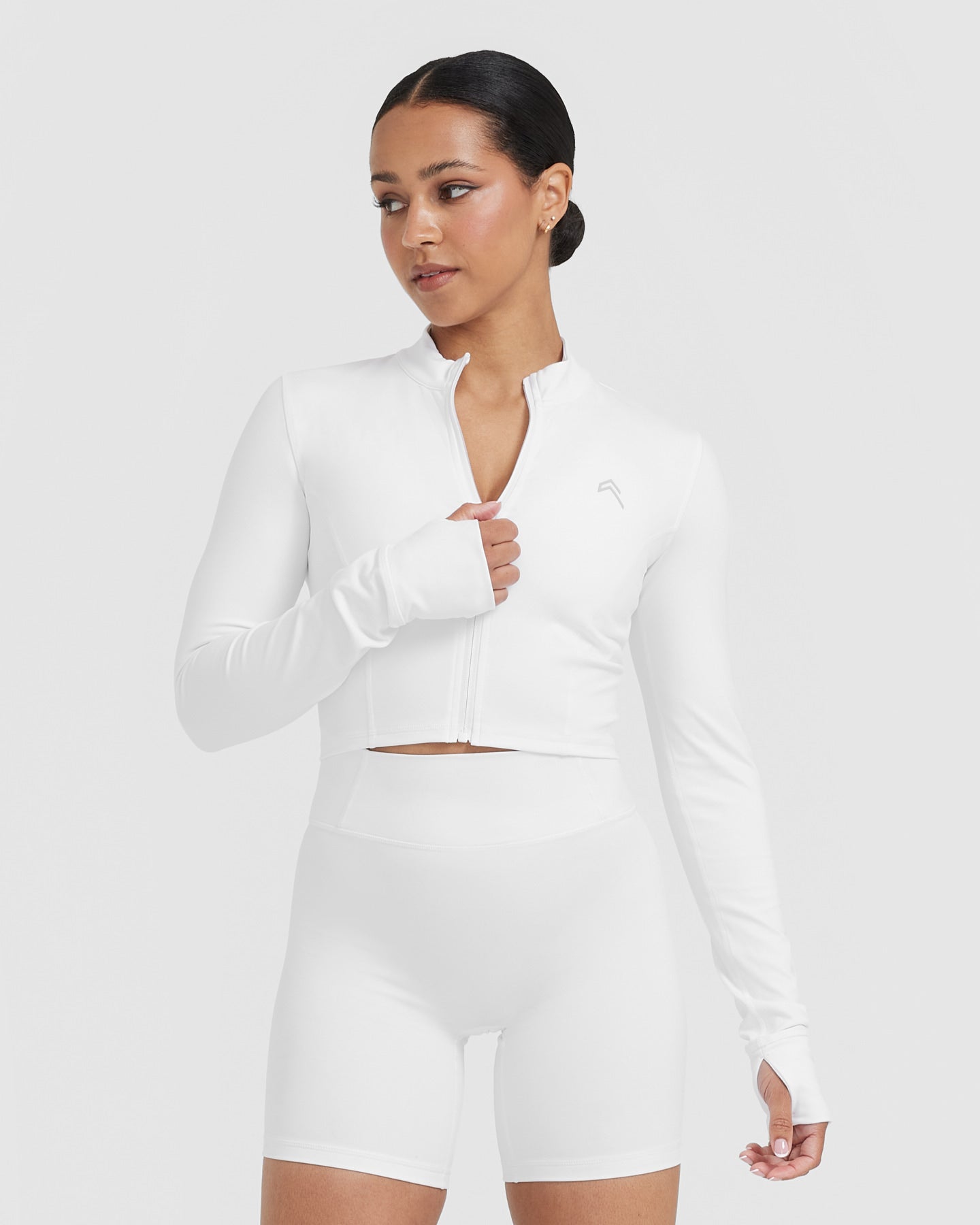 Timeless White Crop Jacket for Women - Lightweight Spring & Summer Fashion Outerwear | Perfect for Casual Outings, Beach Cover-Ups & Layering