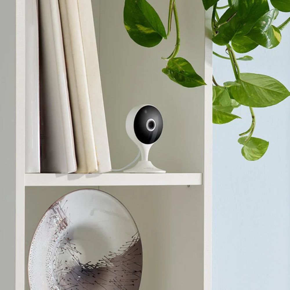 Lorex 2K HD Indoor WiFi Security Camera with Night Vision & Motion Detection - Monitor Your Home, Baby, or Pets 24/7