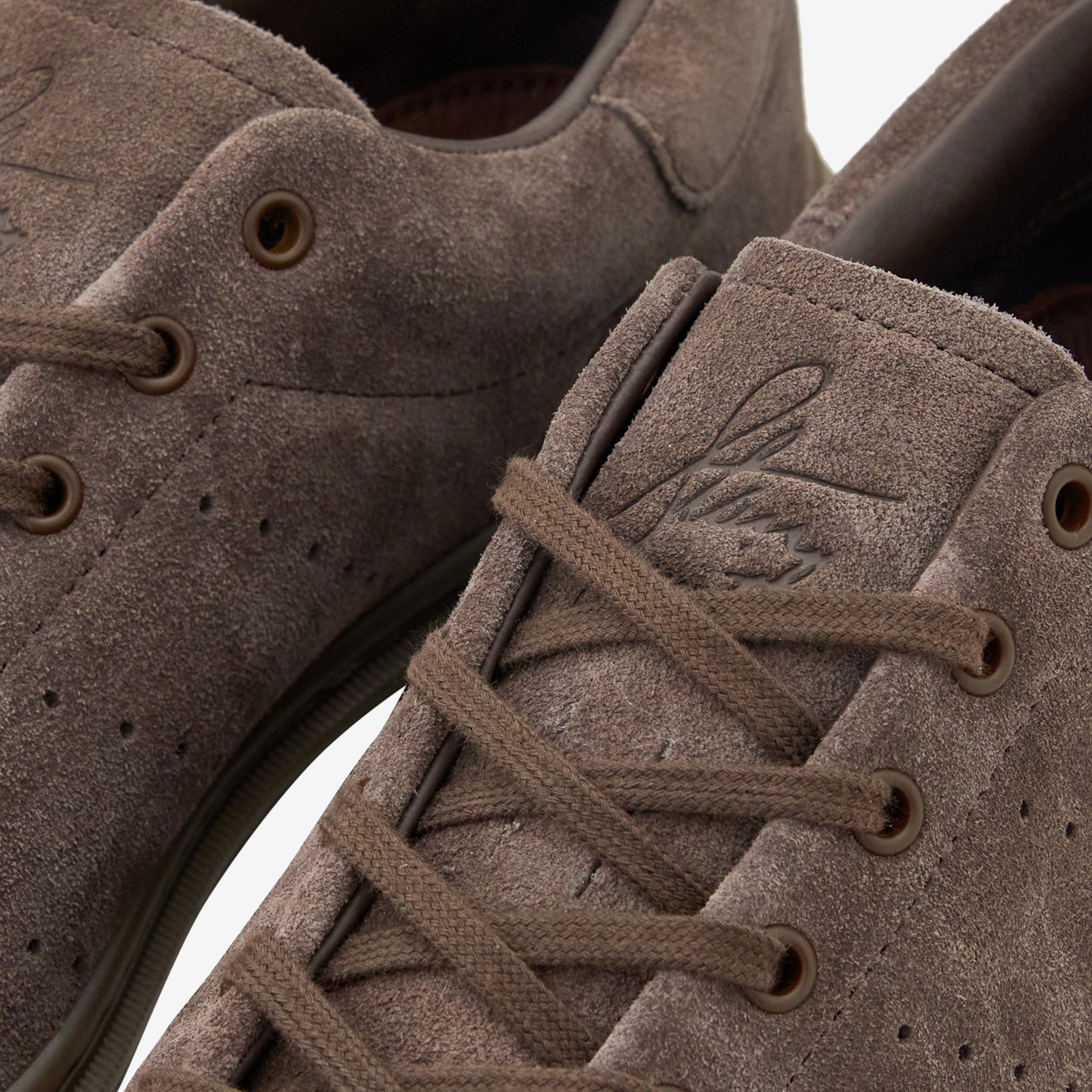 Stan Smith Casual Sneakers in Brown & Gum Sole - Comfortable & Stylish Shoes for Men & Women | Perfect for Everyday Wear, Walking & Casual Outfits
