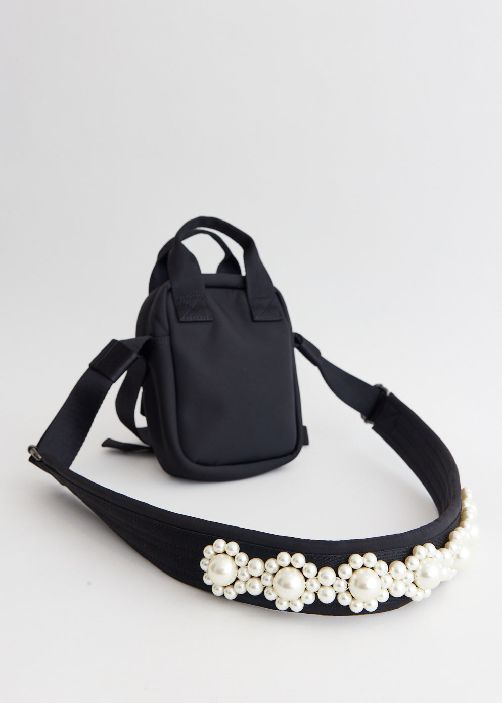 Stylish Beaded Mini Classic Bow Crossbody Bag for Women | Trendy Shoulder Purse for Parties, Dates & Everyday Use