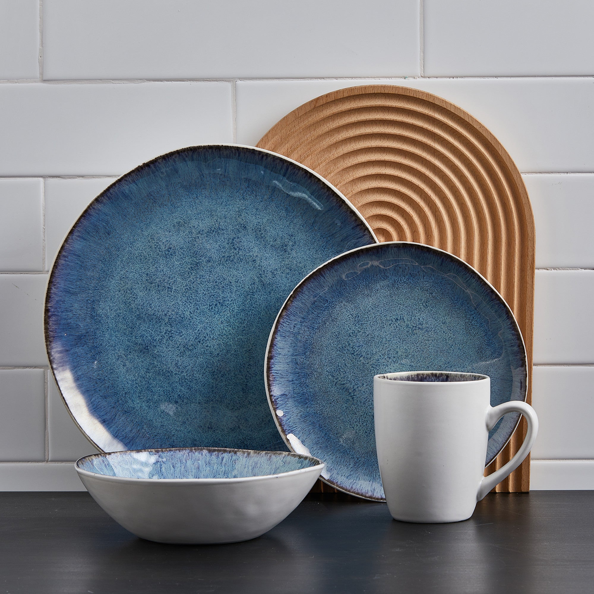 Premium Romy Stoneware Dinnerware Set - 16-Piece Blue Ceramic Plates, Bowls & Mugs - Elegant & Durable Dish Set for Everyday Use, Dinner Parties & Family Gatherings