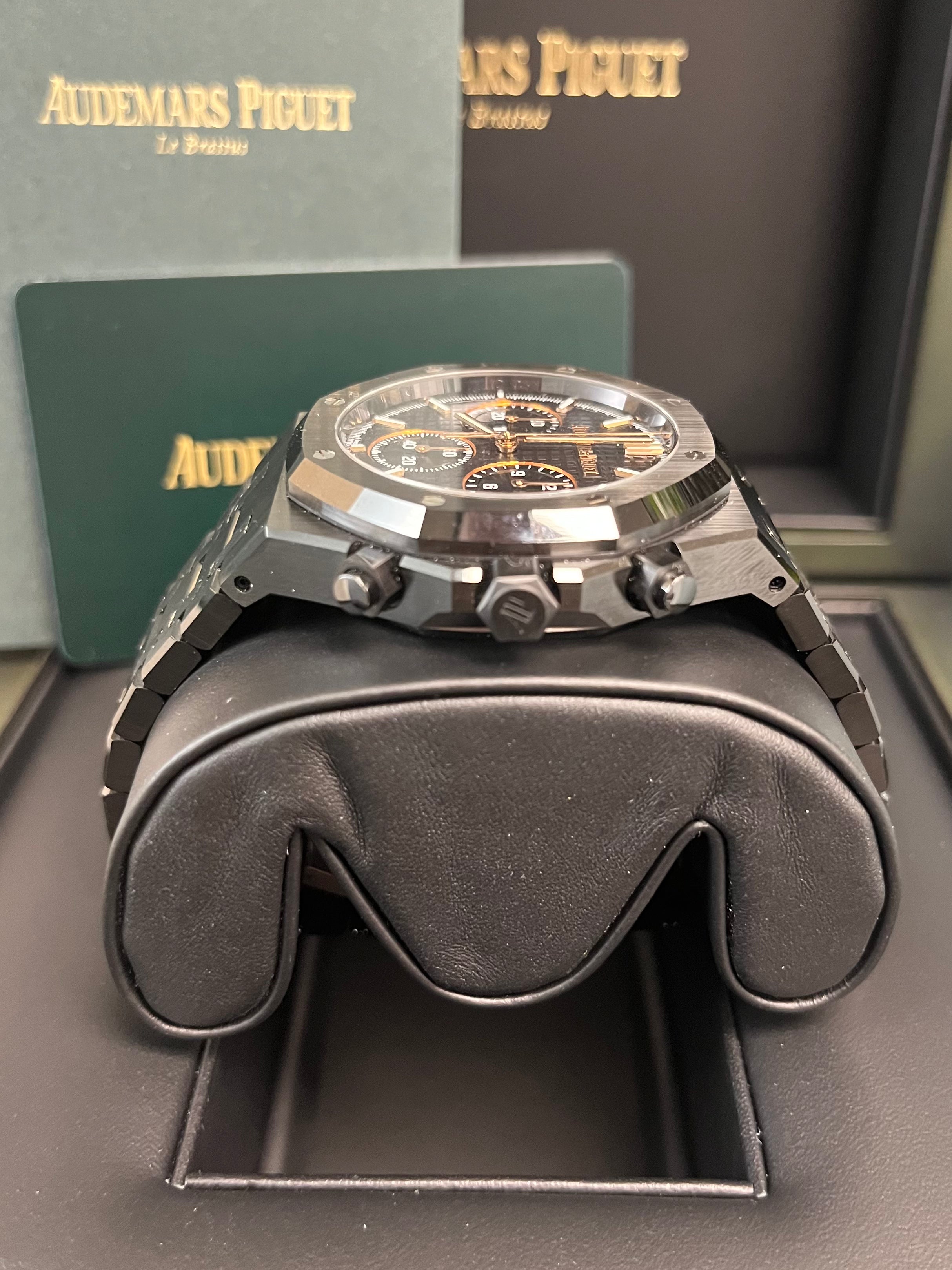 Audemars Piguet Royal Oak Chronograph 41mm Ceramic Men's Watch 26240CE.OO.1225CE.01 - Luxury Swiss Automatic Timepiece for Business & Formal Occasions