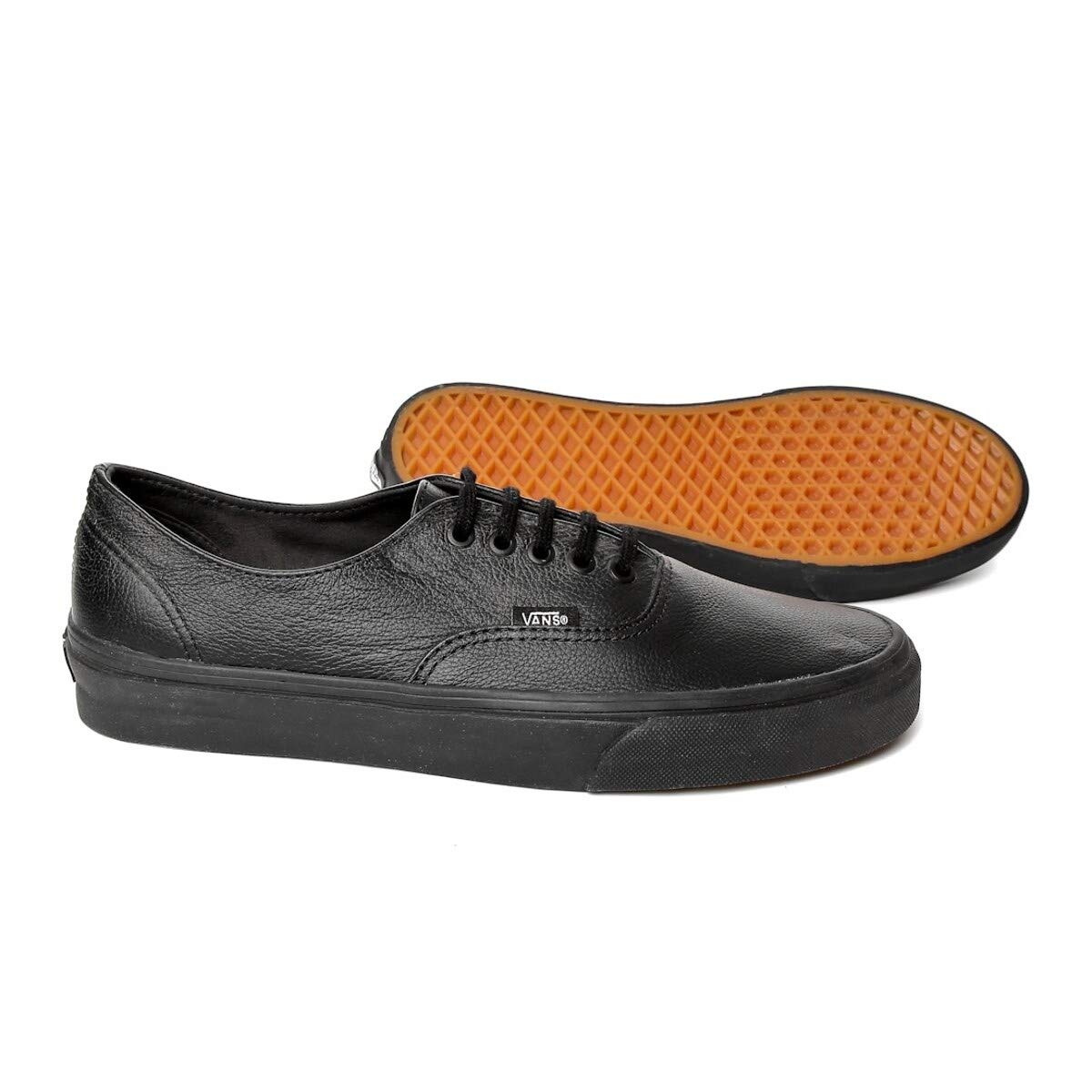 Vans Unisex Low-Top Sneakers - Classic Skate Shoes for Men & Women | Comfortable Casual Wear for Street Style, Skateboarding & Everyday Outfits
