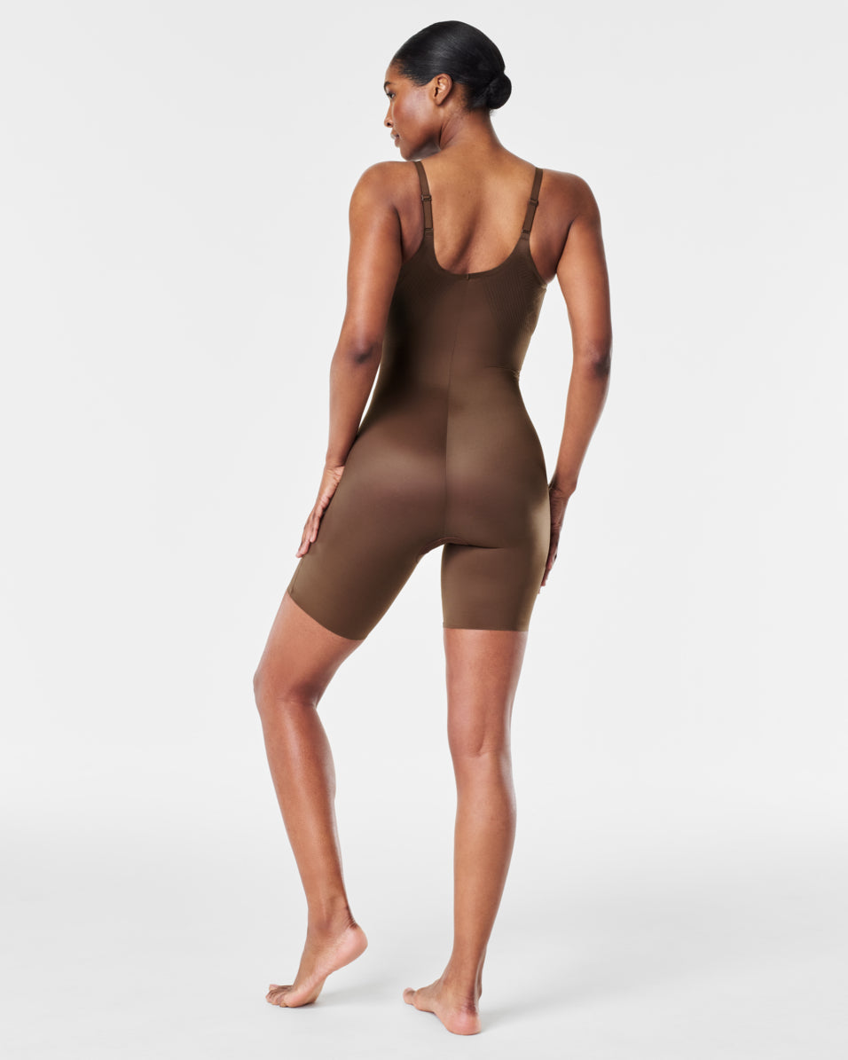 SPANX Shapewear Invisible Mid Thigh Bodysuit for Women - Seamless Slimming Shapewear for Everyday Wear & Special Occasions