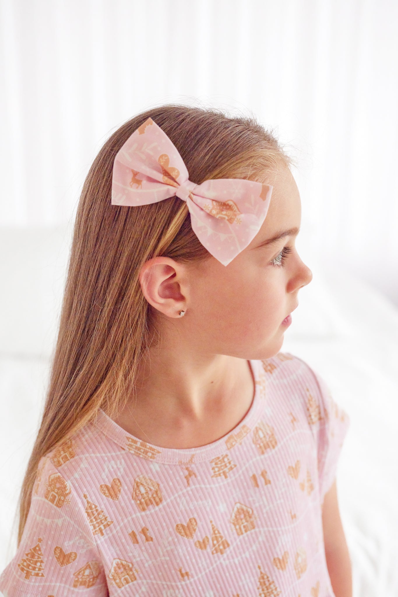 Large Pink Christmas Village Bow - Elegant Holiday Decoration for Tree, Wreaths & Gift Wrapping | Perfect for Xmas Home Decor & Party