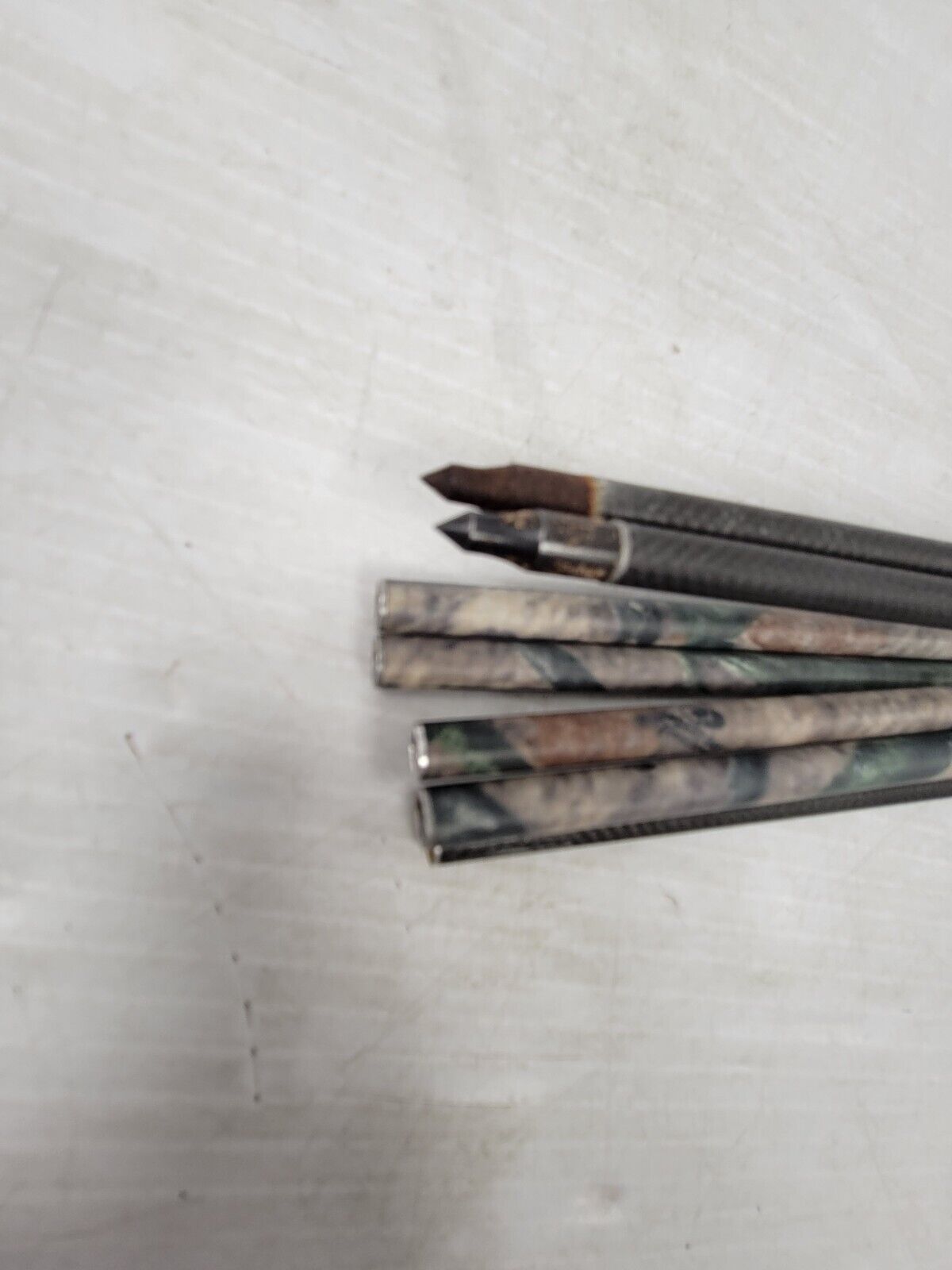 Maxima 17 Bow Arrows - High Performance Carbon Arrows for Hunting & Target Practice | Perfect for Outdoor Archery & Competitive Shooting