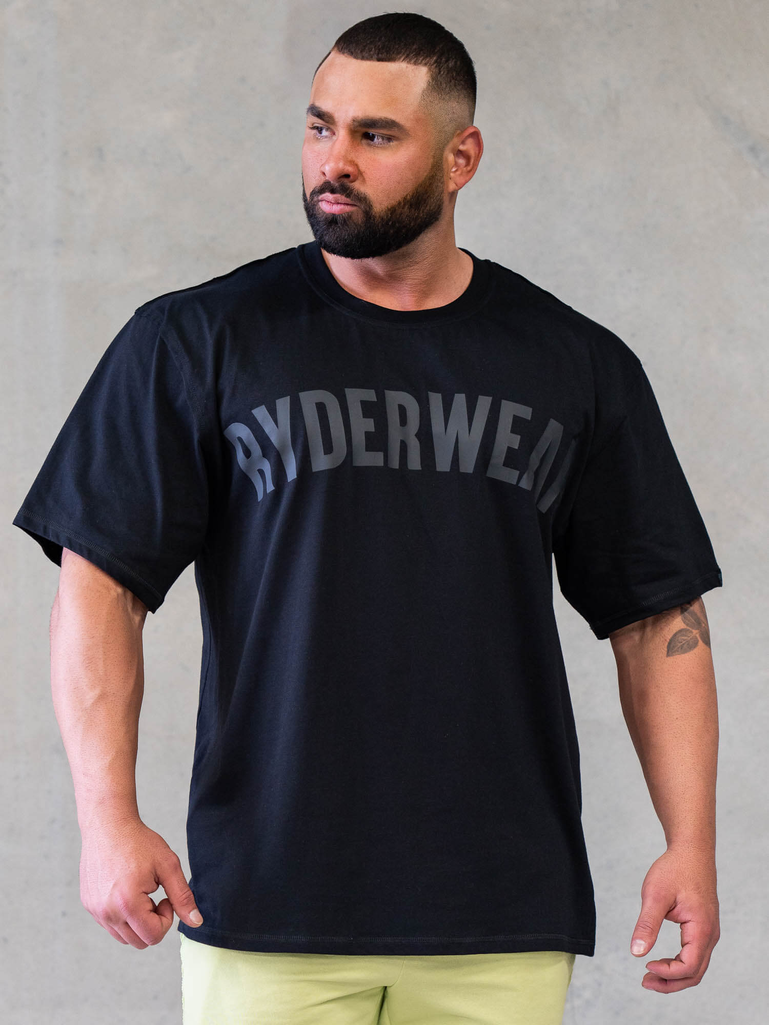 Force Oversized T-Shirt for Men & Women - Black | Comfortable Loose Fit Streetwear | Perfect for Casual Wear, Gym, and Everyday Outfits