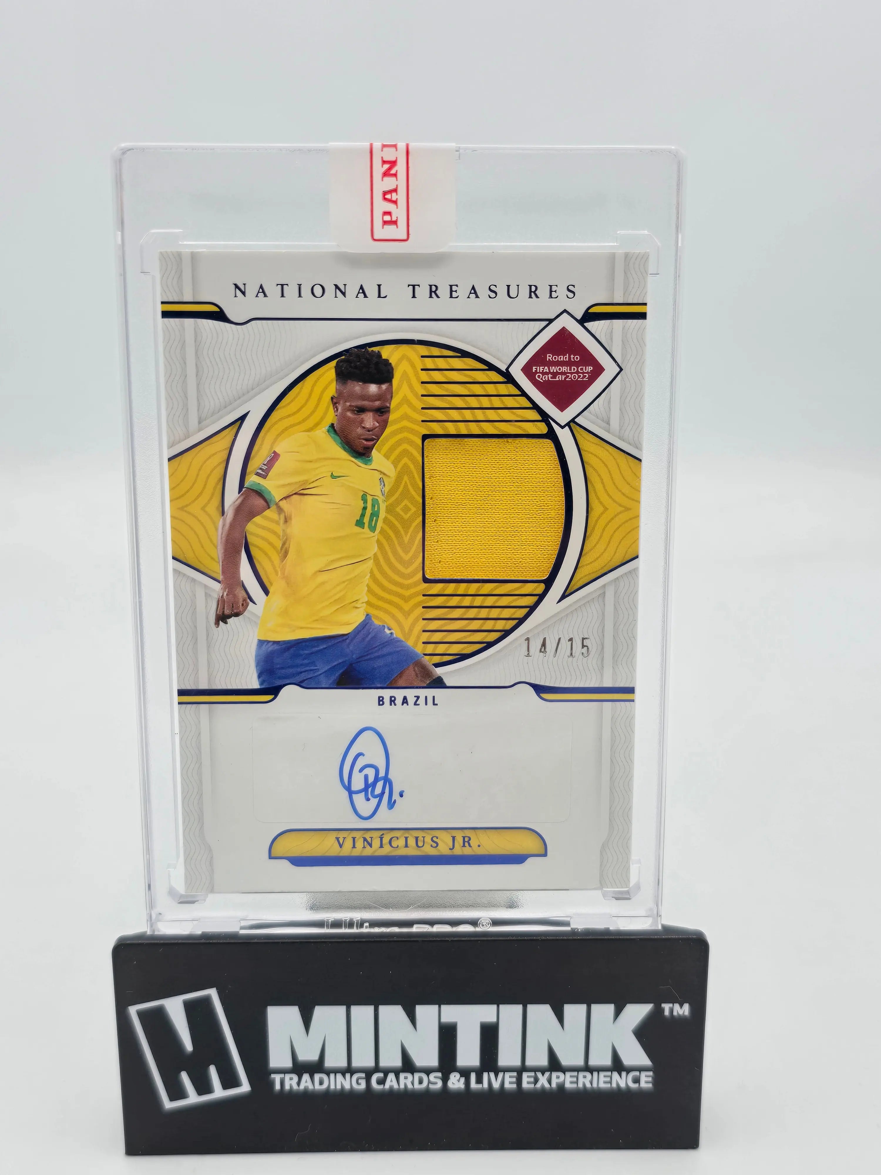 2022 Panini National Treasures Soccer Vinicius Jr Sapphire Patch Auto /15 - Rare Collectible for Soccer Fans & Memorabilia Enthusiasts - Perfect for Display, Investment & Gifting