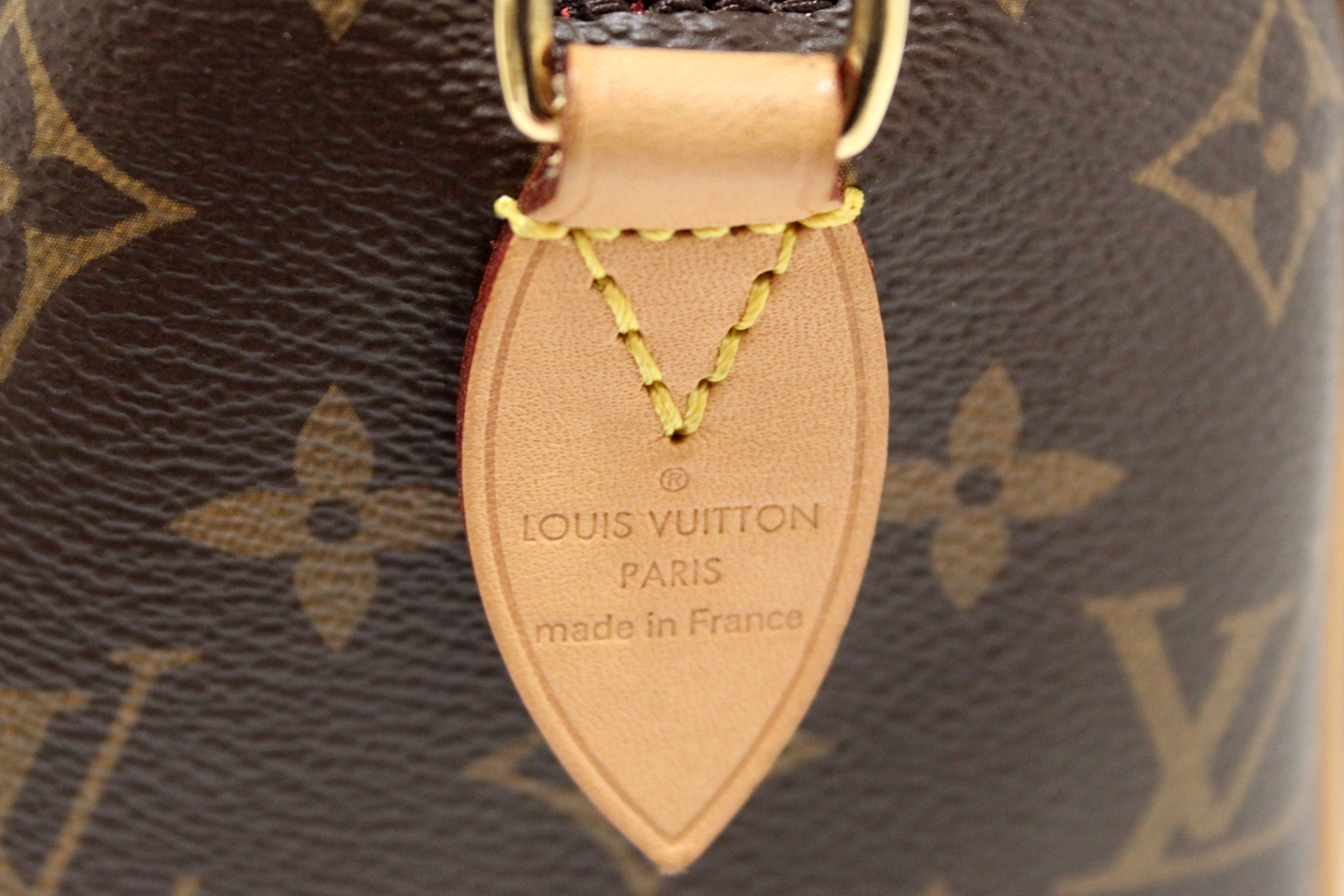 Authentic Louis Vuitton Monogram Speedy 20 Bandoulière Crossbody Bag - Luxury Designer Handbag for Women, Perfect for Everyday Use, Travel & Special Occasions