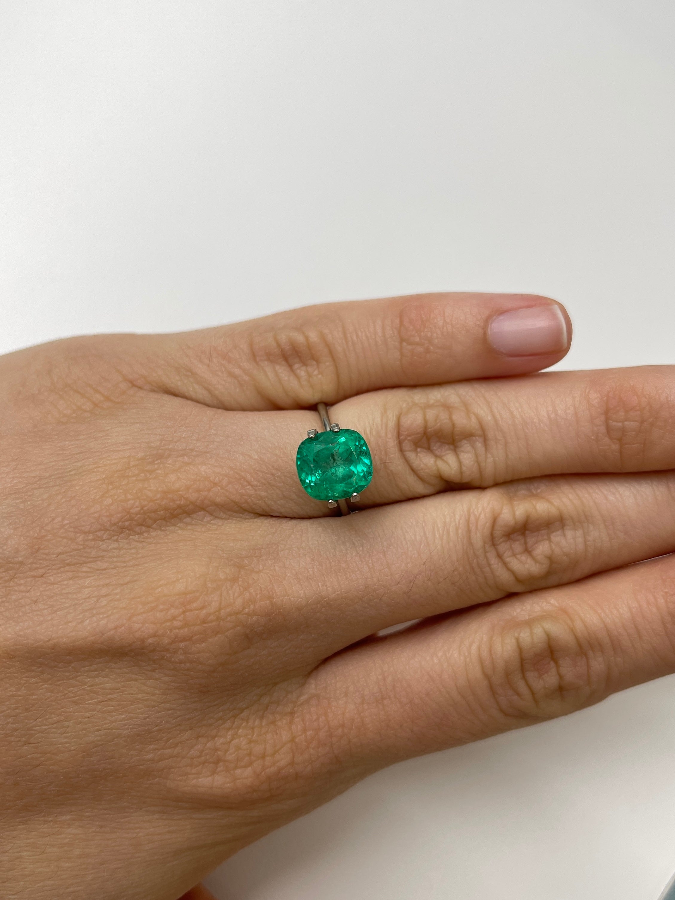 3.99 Carat Natural Colombian Emerald - 10.3x9.4mm Earthy Bluish Loose Gemstone, Cushion Cut for Jewelry Making & Engagement Rings