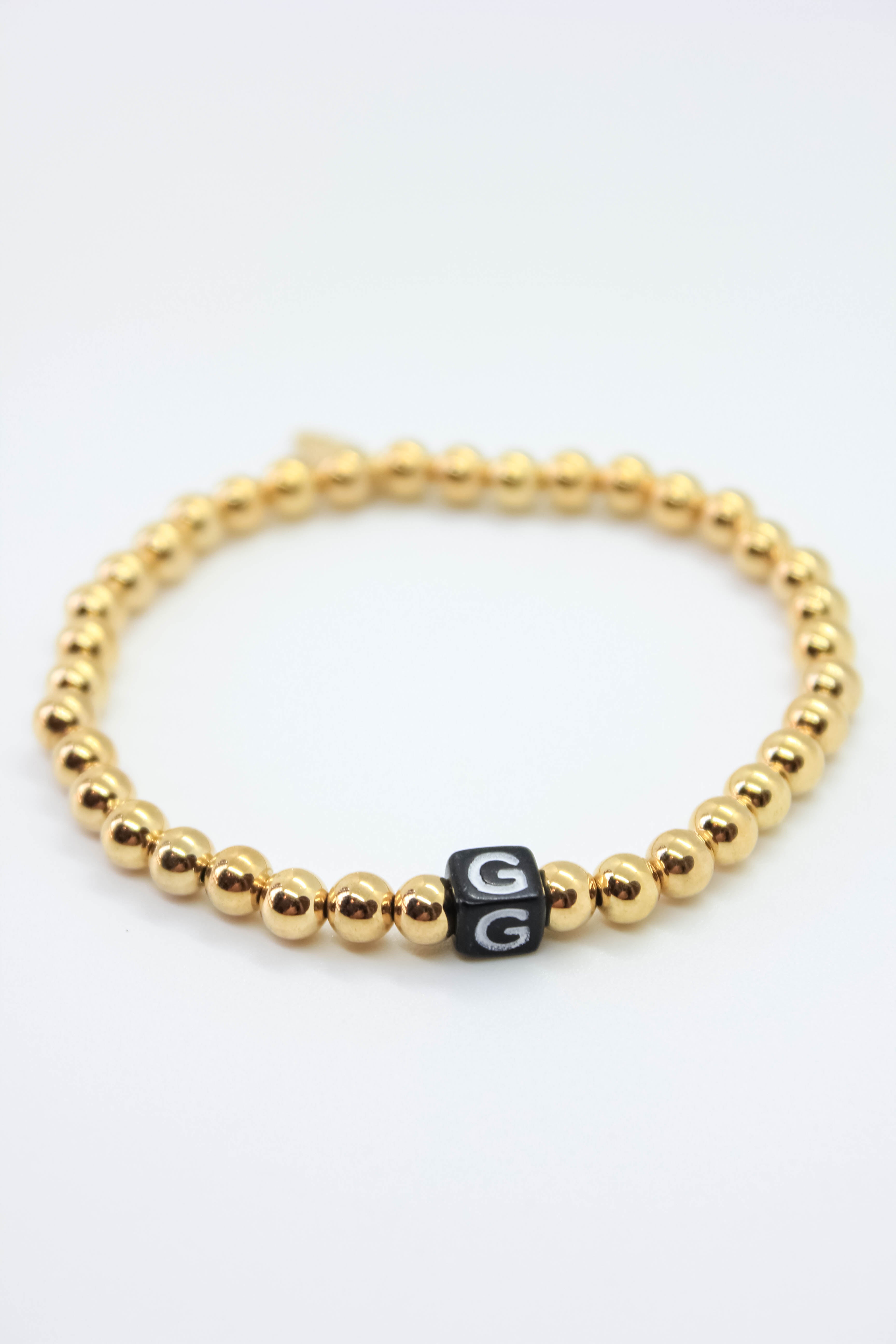 Personalized Alphabet Monogram Bracelet for Women - Custom Initial Letter Jewelry Gift for Her - Perfect for Birthdays, Anniversaries & Everyday Wear
