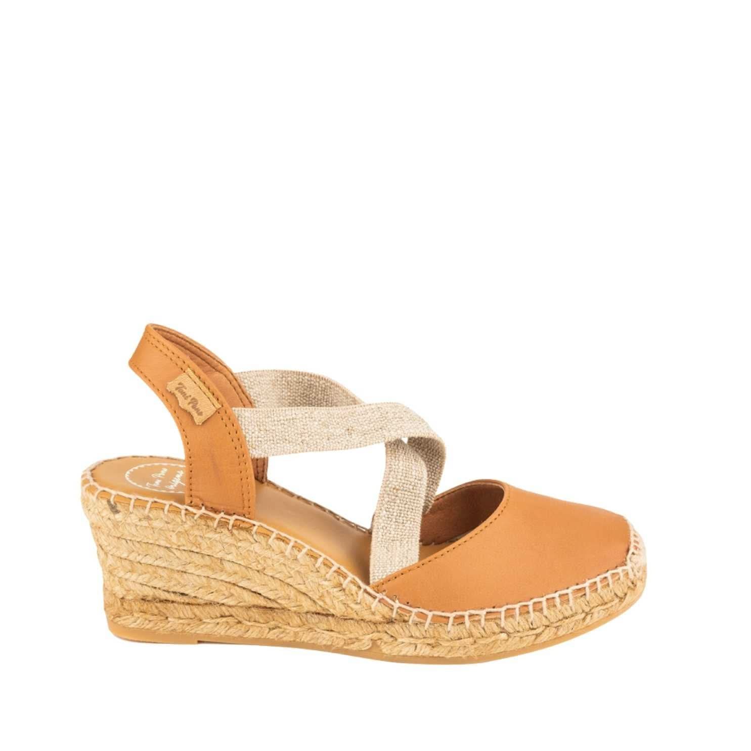 Tan(Cuero)