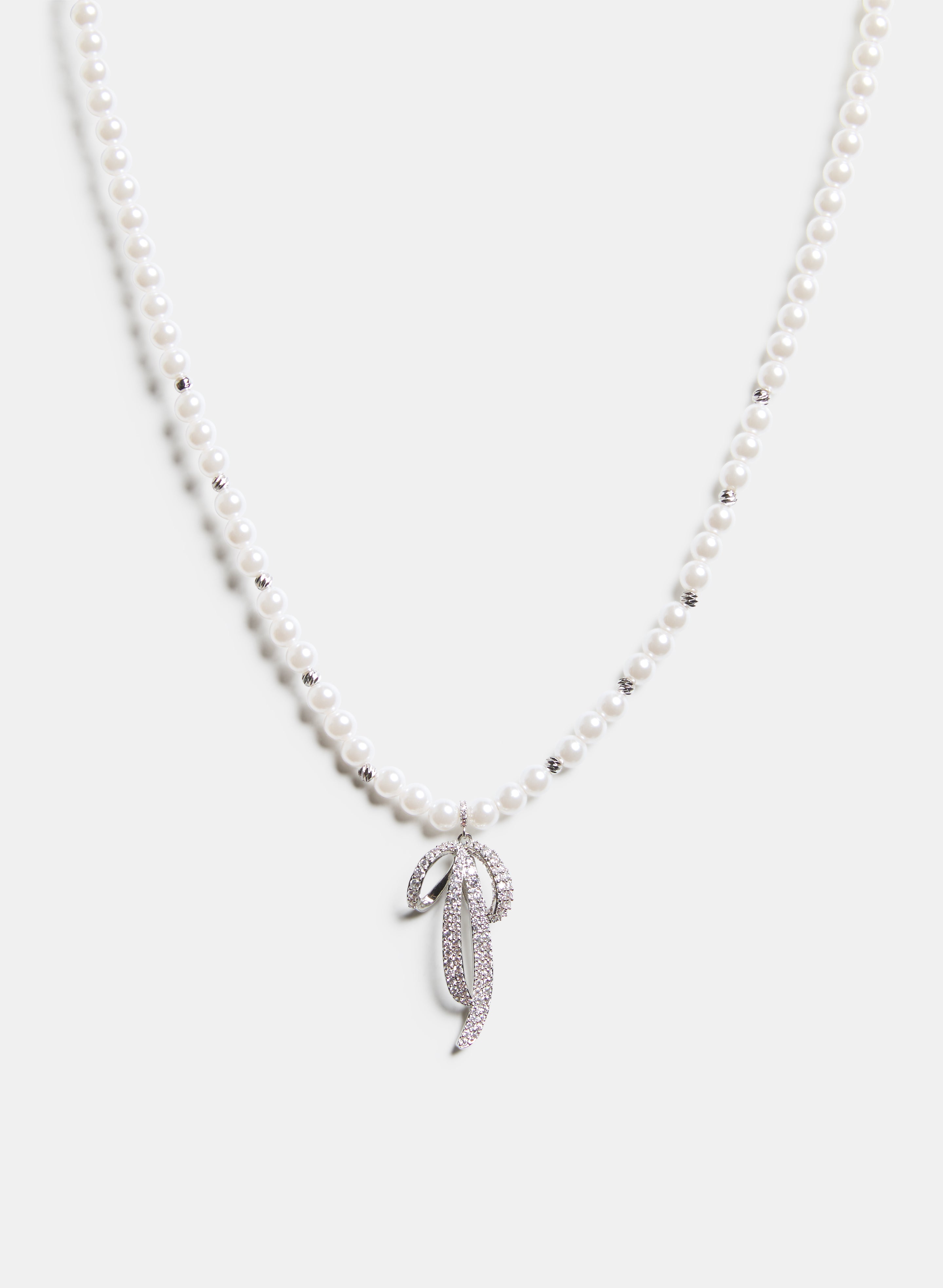 Elegant Bow Pendant Pearl Necklace for Women - Classic White Pearls with Gold/Silver Plated Chain - Perfect for Weddings, Parties & Special Occasions