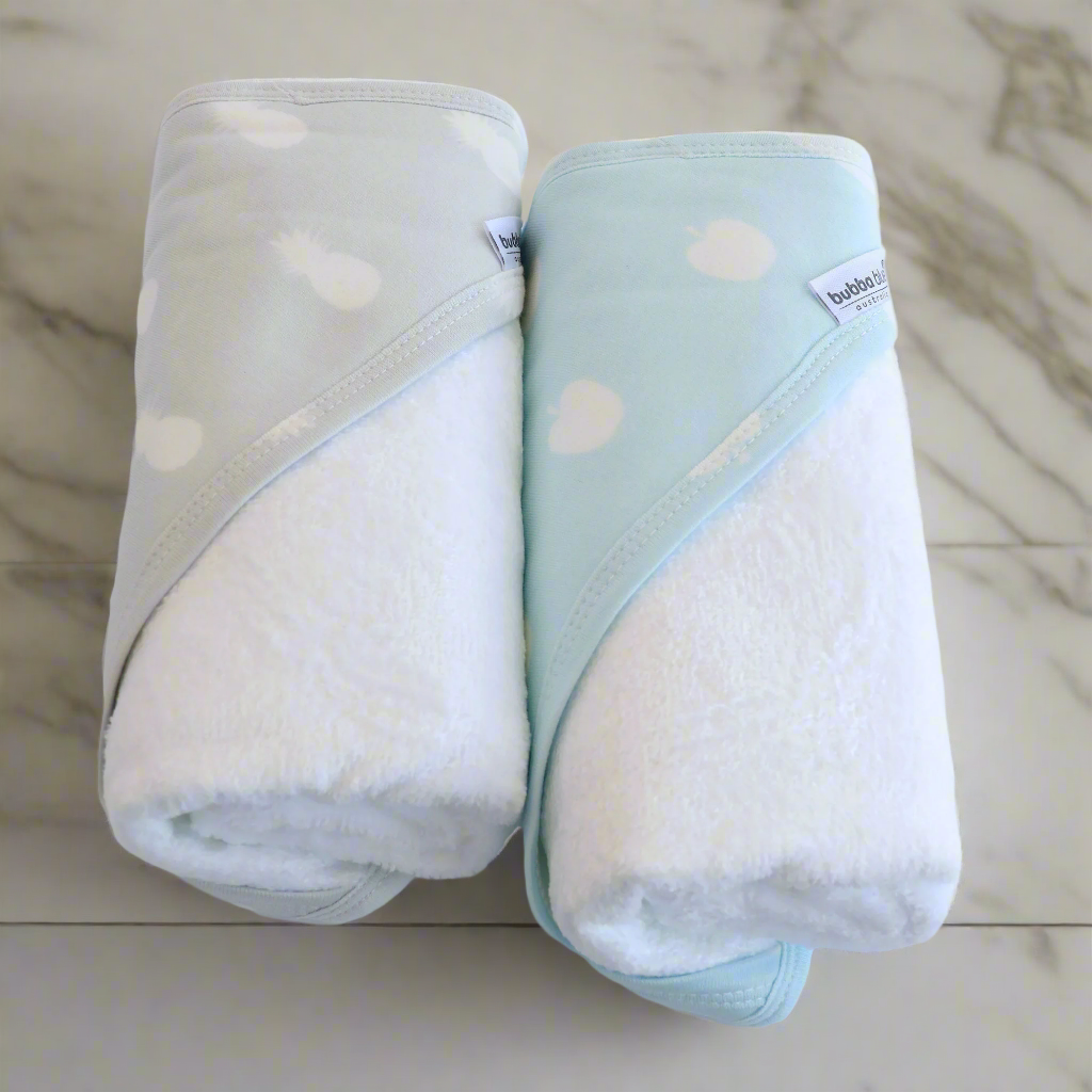 Nordic Sorbet 2-Pack Hooded Baby Towel - Apple & Pineapple Print - Soft Absorbent Bath Towel for Newborns, Infants & Toddlers - Perfect for Bath Time, Swimming & Beach Outings