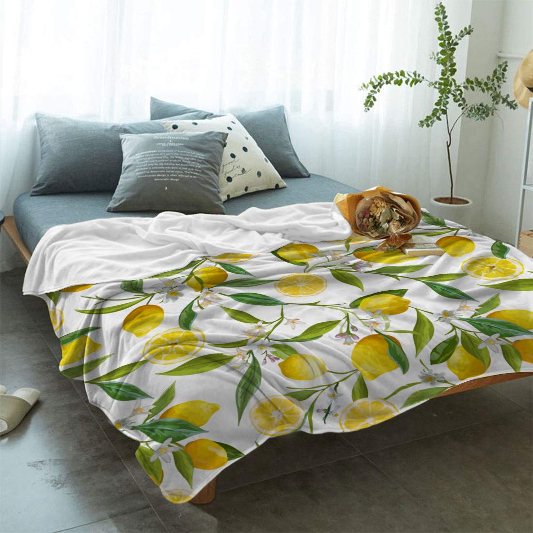 Greeeen Plush Fleece Throw Blanket - Ultra Soft & Warm Reversible Blanket for Bed, Couch, Sofa - 49x79 Inch Cozy Lemon Decor - Perfect for Home, Office & Travel