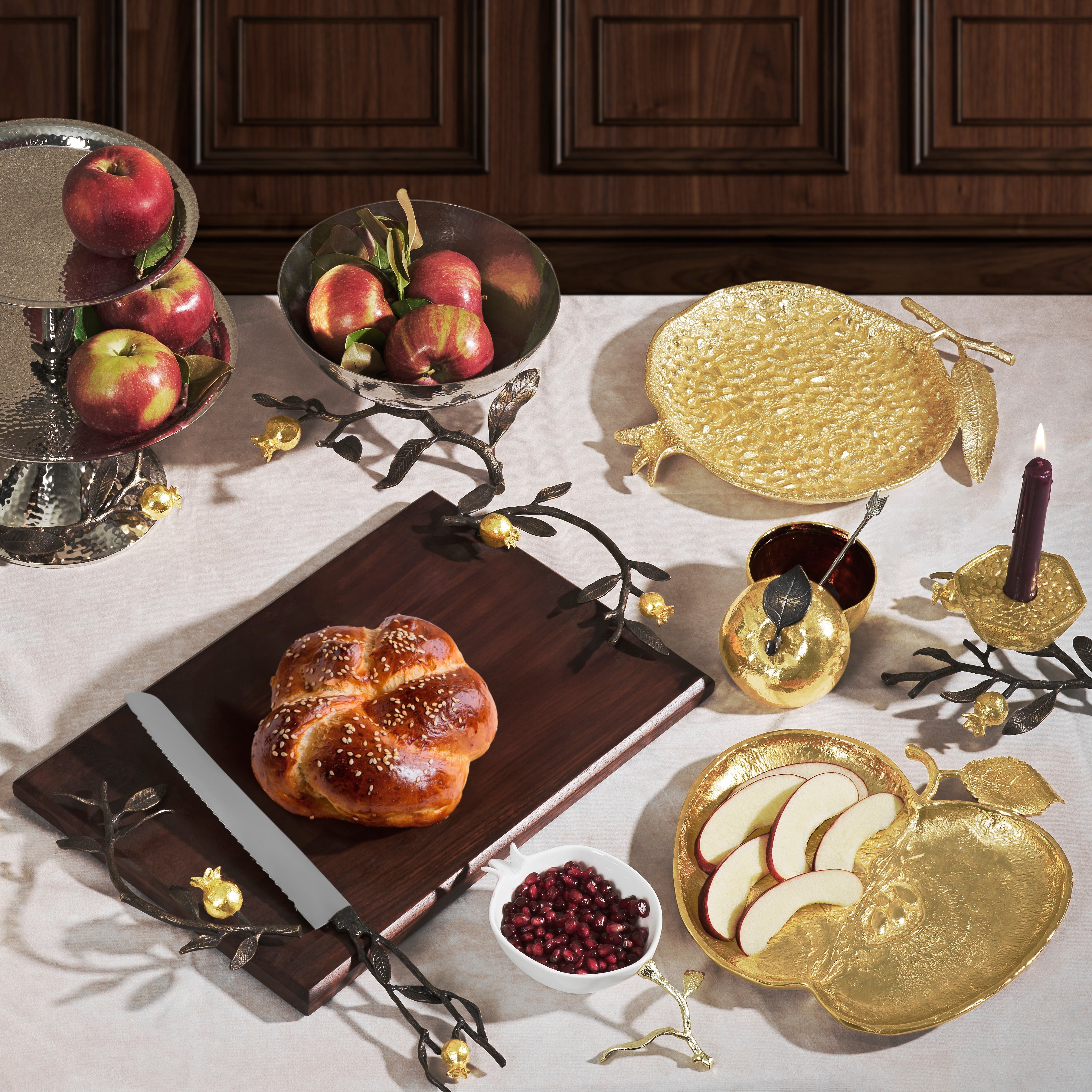 Premium Nickel-Plated Apple Honey Pot with Spoon - Elegant Honey Dispenser for Tea, Coffee, Toast & Dessert Presentation