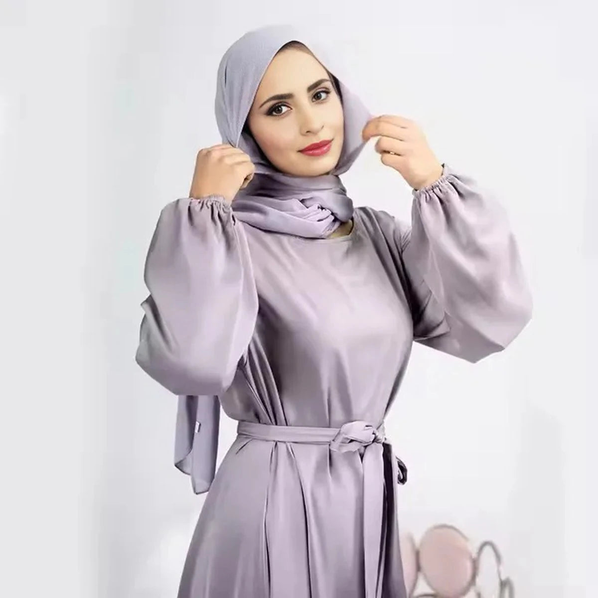 Elegant Middle Eastern Turkish Dubai Muslim Women's Satin Abaya Dress - Perfect for Prayer, Weddings & Special Occasions
