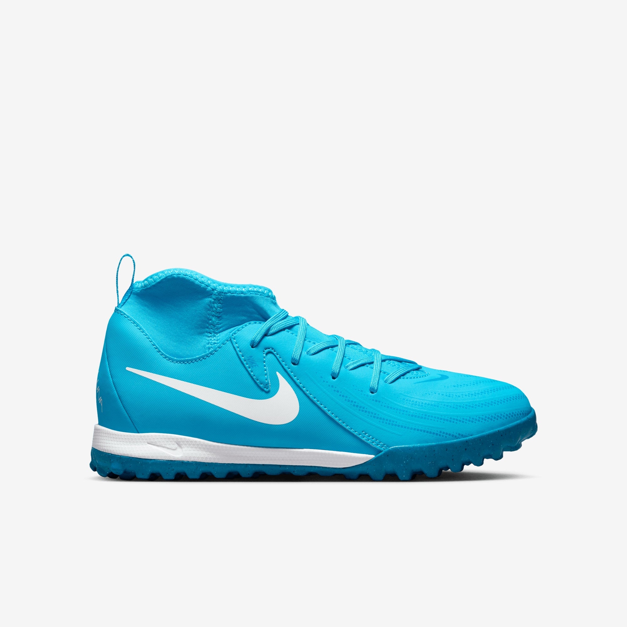 Blue Fury/White