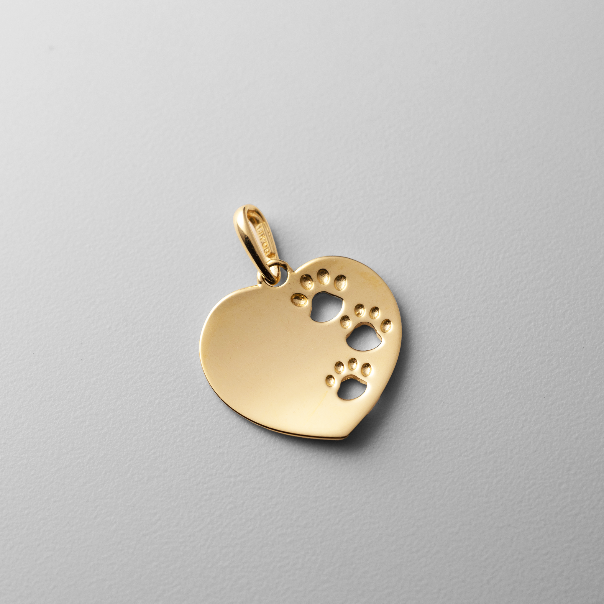 Gold Heart Pendant with Paw Prints - Elegant Dog Lover Jewelry for Women - Perfect Gift for Pet Owners & Animal Lovers (Birthday, Anniversary, Valentine's Day)