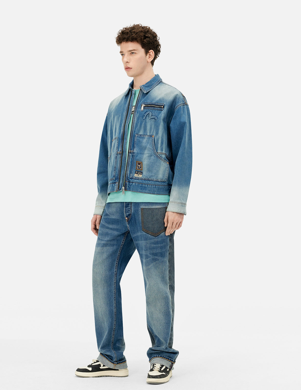 Vintage Embossed Kamon Relaxed Fit Denim Work Jacket for Men - Casual, Streetwear & Outdoor Activities