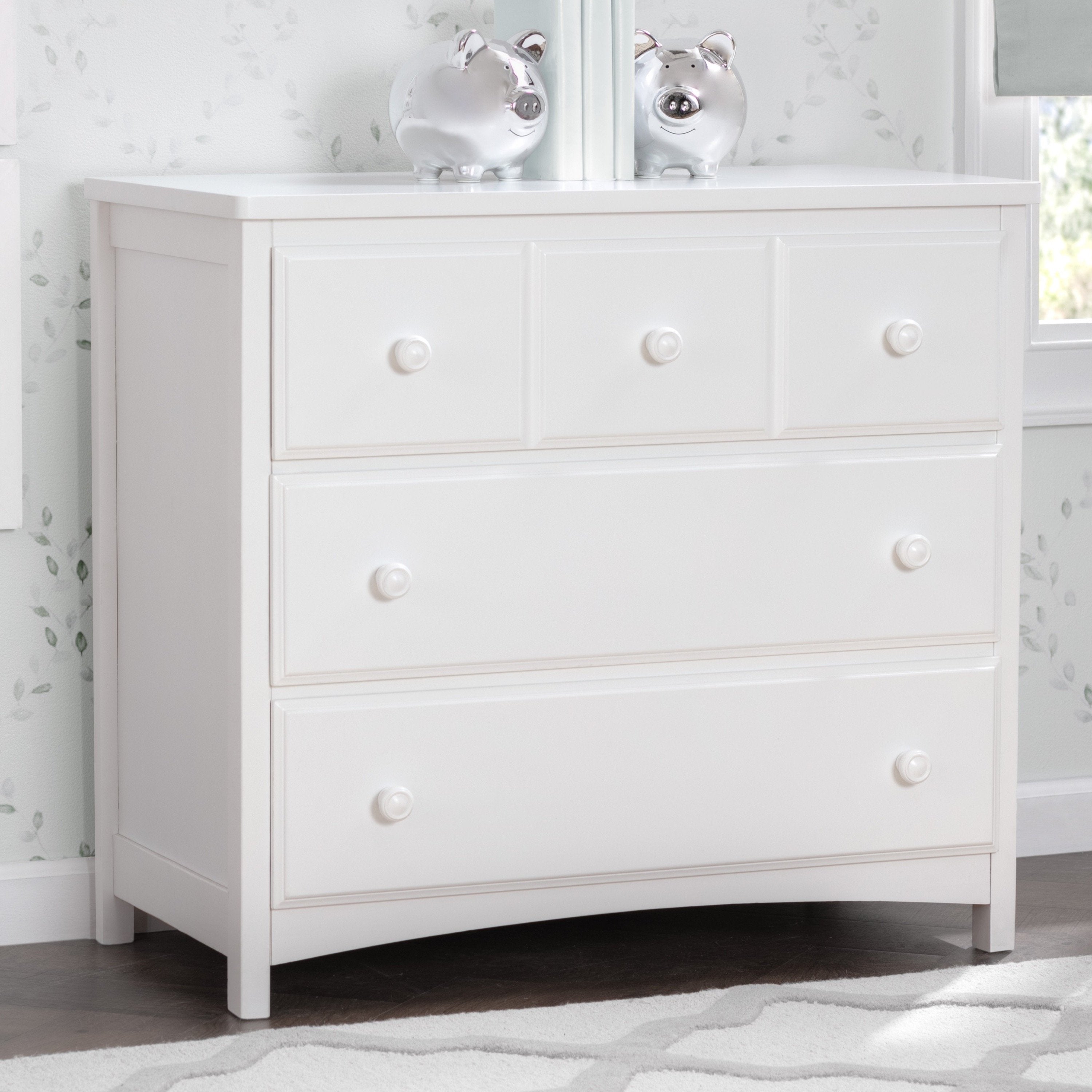 White (100)