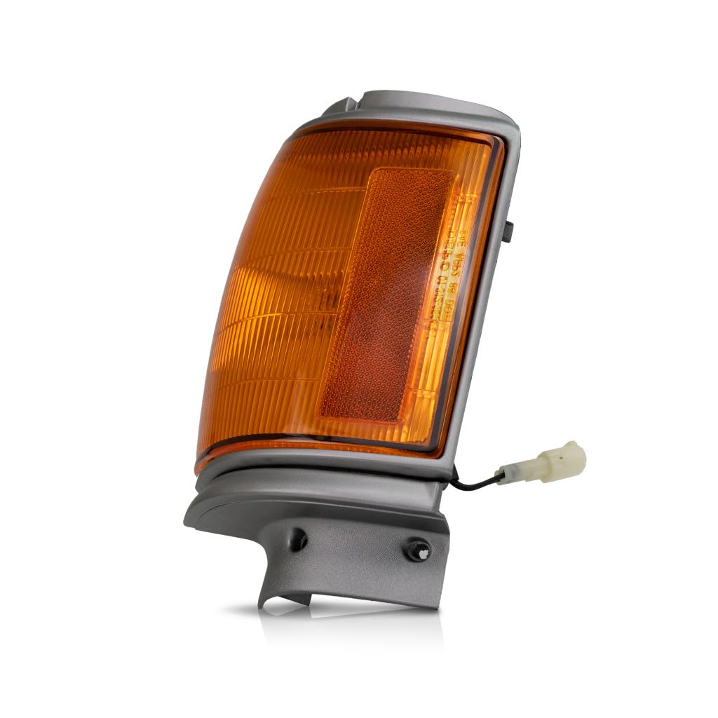 1987-1988 Toyota Pickup Driver Side Park Clearance Light Assembly - TO2520115 2WD Standard Black | OEM# 81620-89162 | Perfect for Restoration & Off-Road Lighting Upgrades