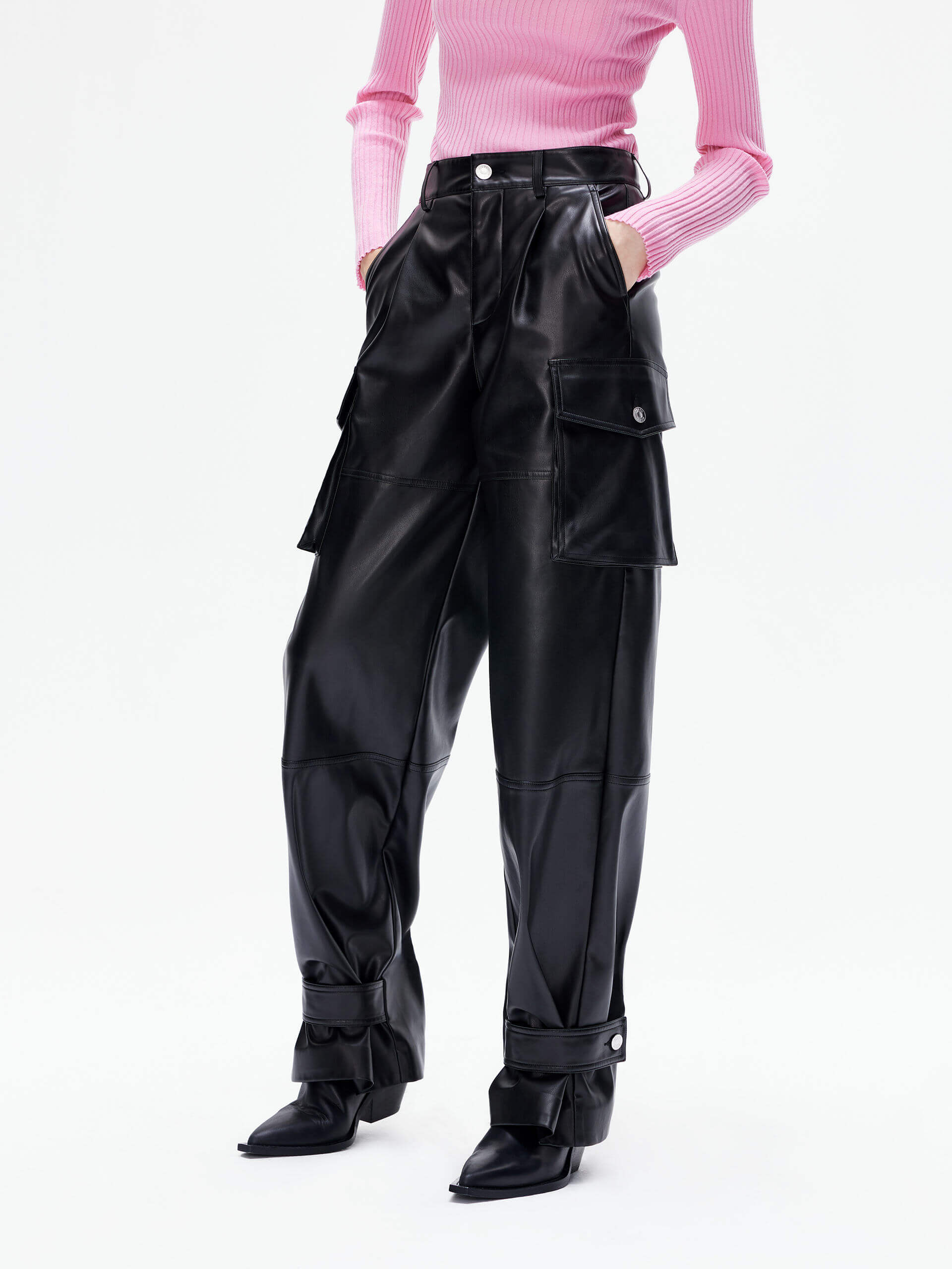 Stylish Cargo PU Leather Pants for Men & Women - Waterproof, Stretchable & Comfortable - Perfect for Motorcycle Riding, Outdoor Adventures & Street Fashion