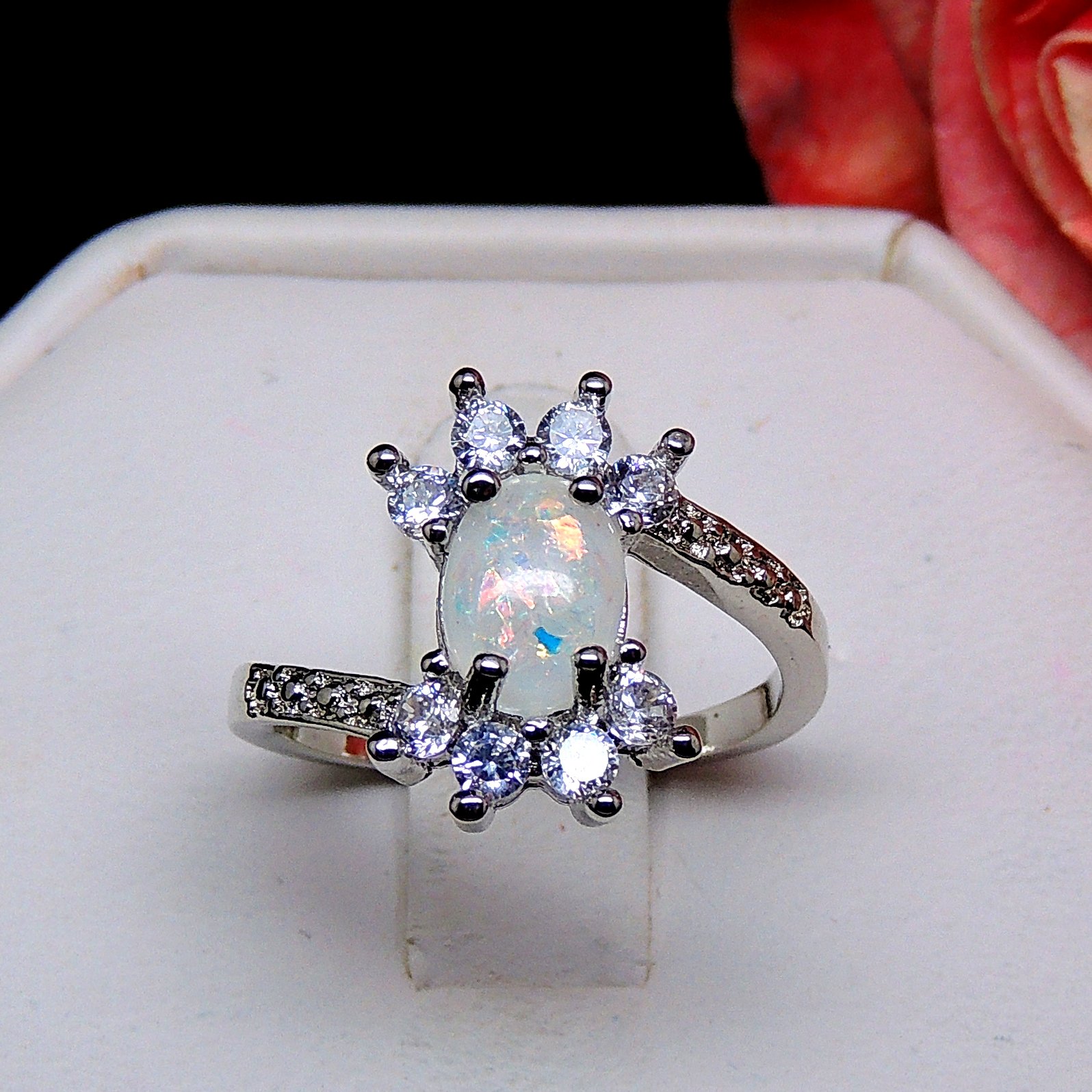 Ginger Lyne Women's Oval Fire Opal Statement Ring | Color Changing Simulated Opal Jewelry | Birthday & Anniversary Gift for Her | Perfect for Evening Parties & Special Occasions