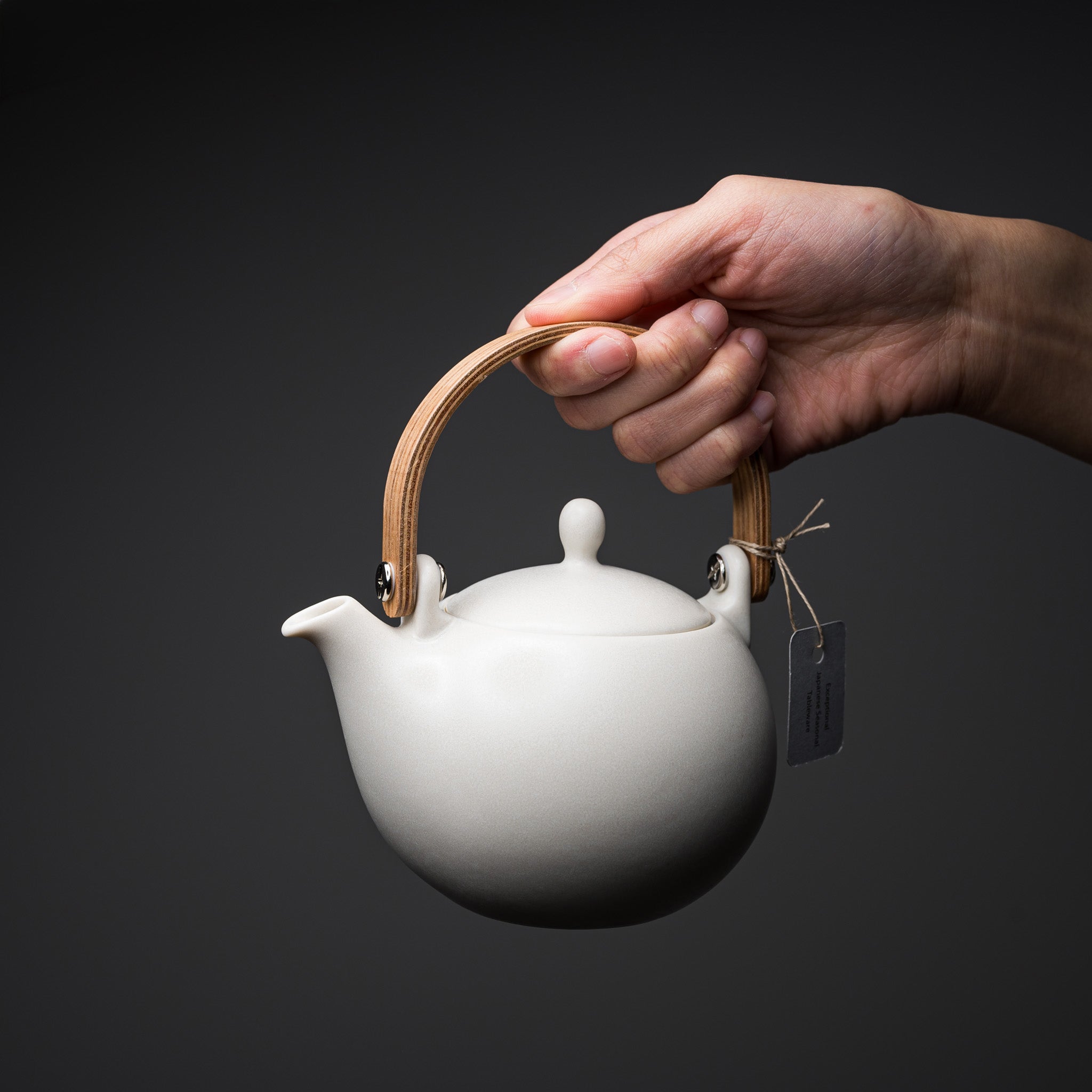 Premium Yui Wooden Handle Teapot - 330ml White Ceramic Japanese Tea Pot for Green Tea, Herbal Tea & Matcha | Perfect for Home, Office & Tea Ceremonies