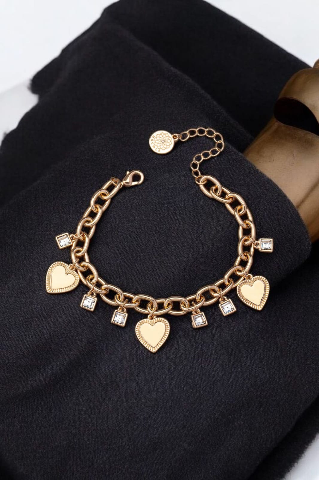 Gold Heart Charm Bracelet for Women - Elegant & Dainty Jewelry Gift for Valentine's Day, Anniversary or Birthday - Perfect for Date Night & Special Occasions